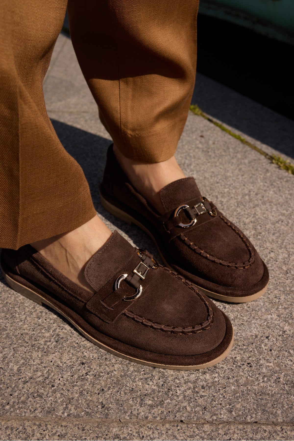 SELVERO KADİN KAHVE GERCEK DERİ SÜET LOAFER AYAKKABİ
