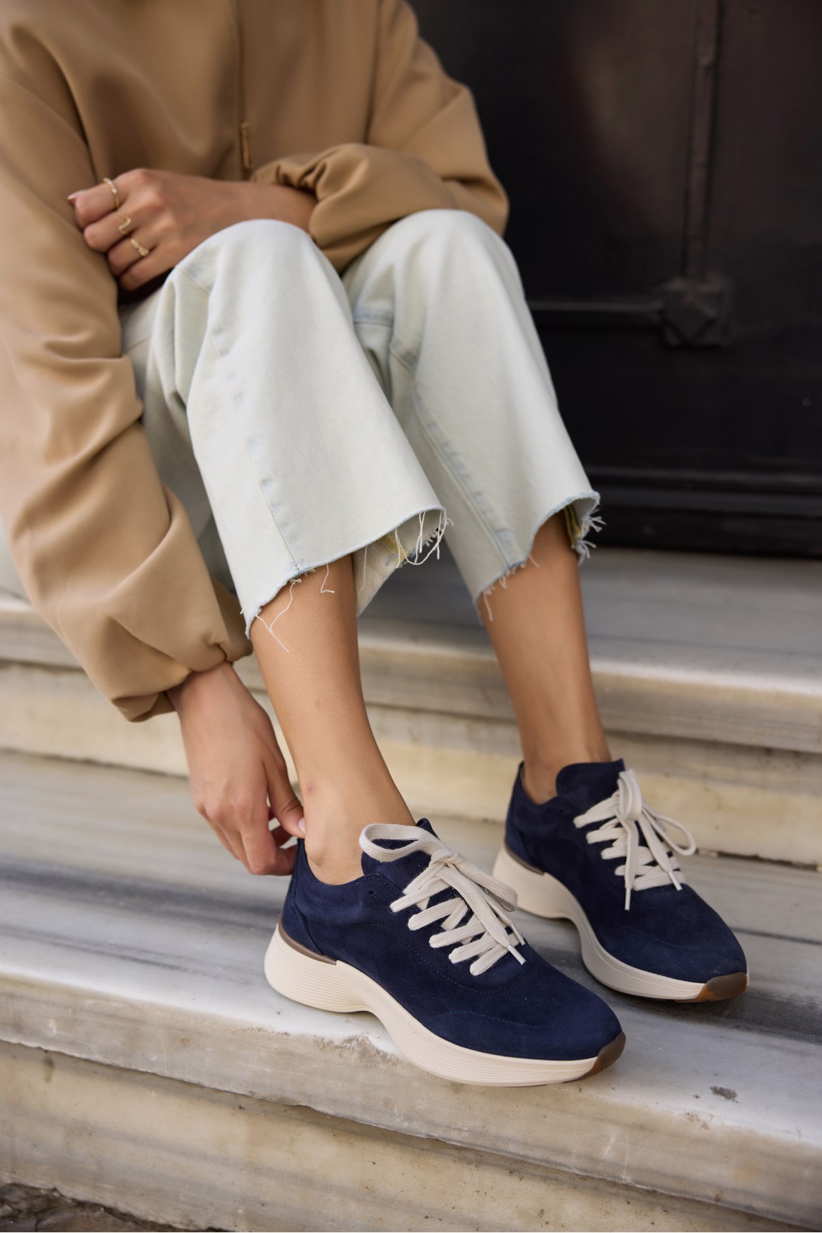 SANTO KADIN LACIVERT GERCEK DERI SUET BAGCIKLI SNEAKER