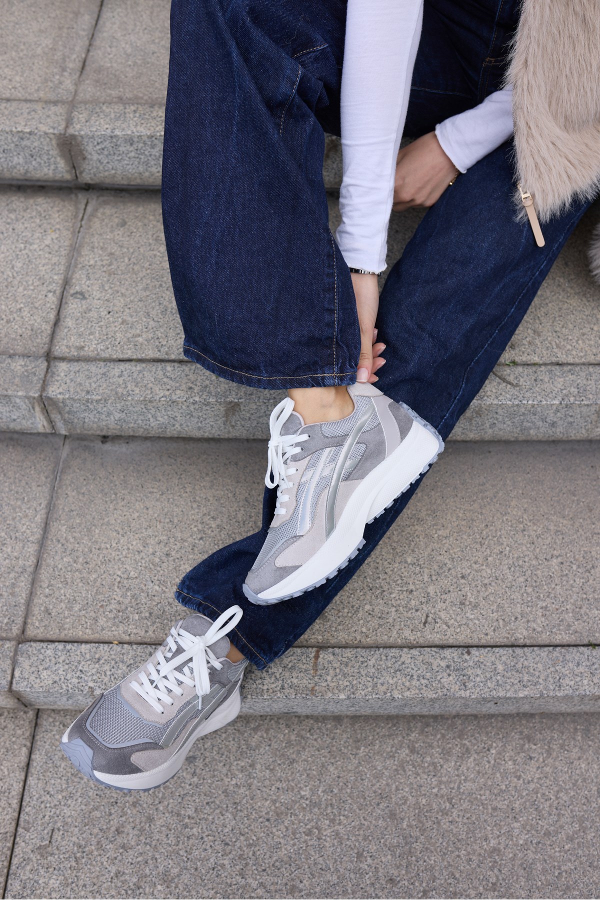 BRALİTO KADİN GRİ BAGCIKLI RAHAT TABAN SNEAKER