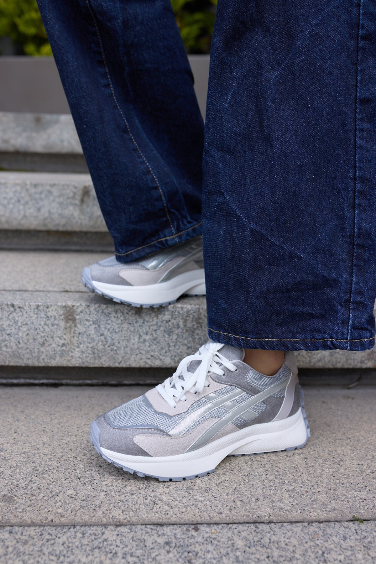 BRALİTO KADİN GRİ BAGCIKLI RAHAT TABAN SNEAKER