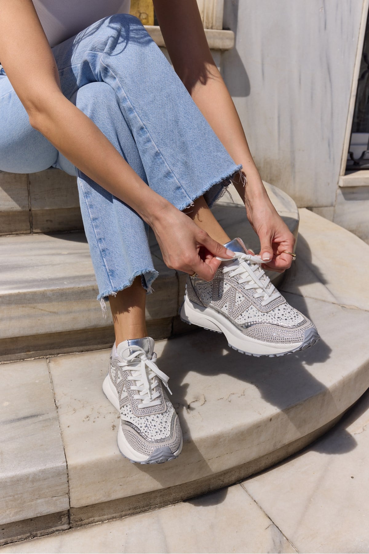 VESSANO KADİN GUMUSTAŞLİ TUL DETAY BAGCIKLI SNEAKER