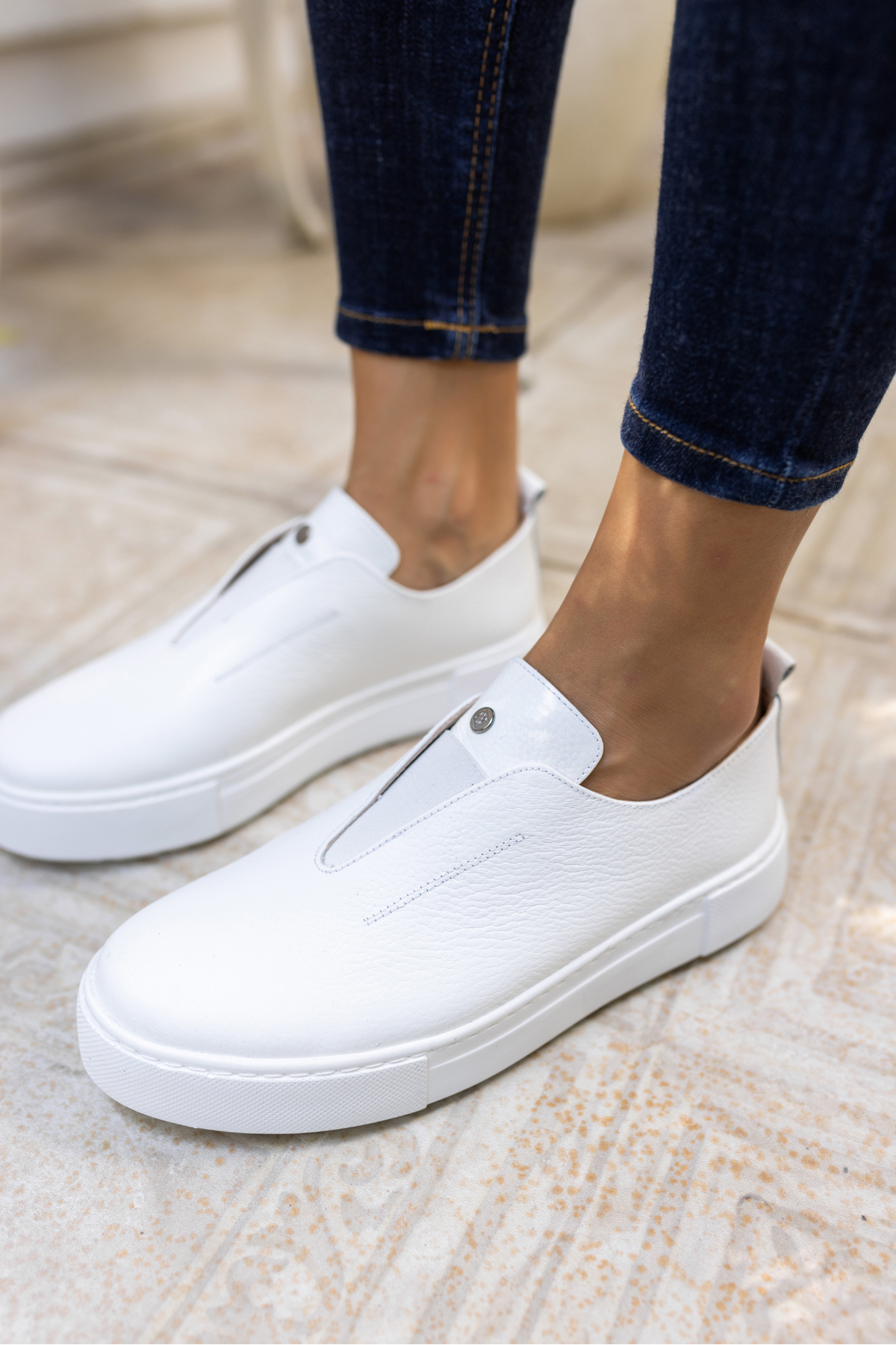 YUSSİ KADİN BEYAZ GERCEK DERİ SNEAKER