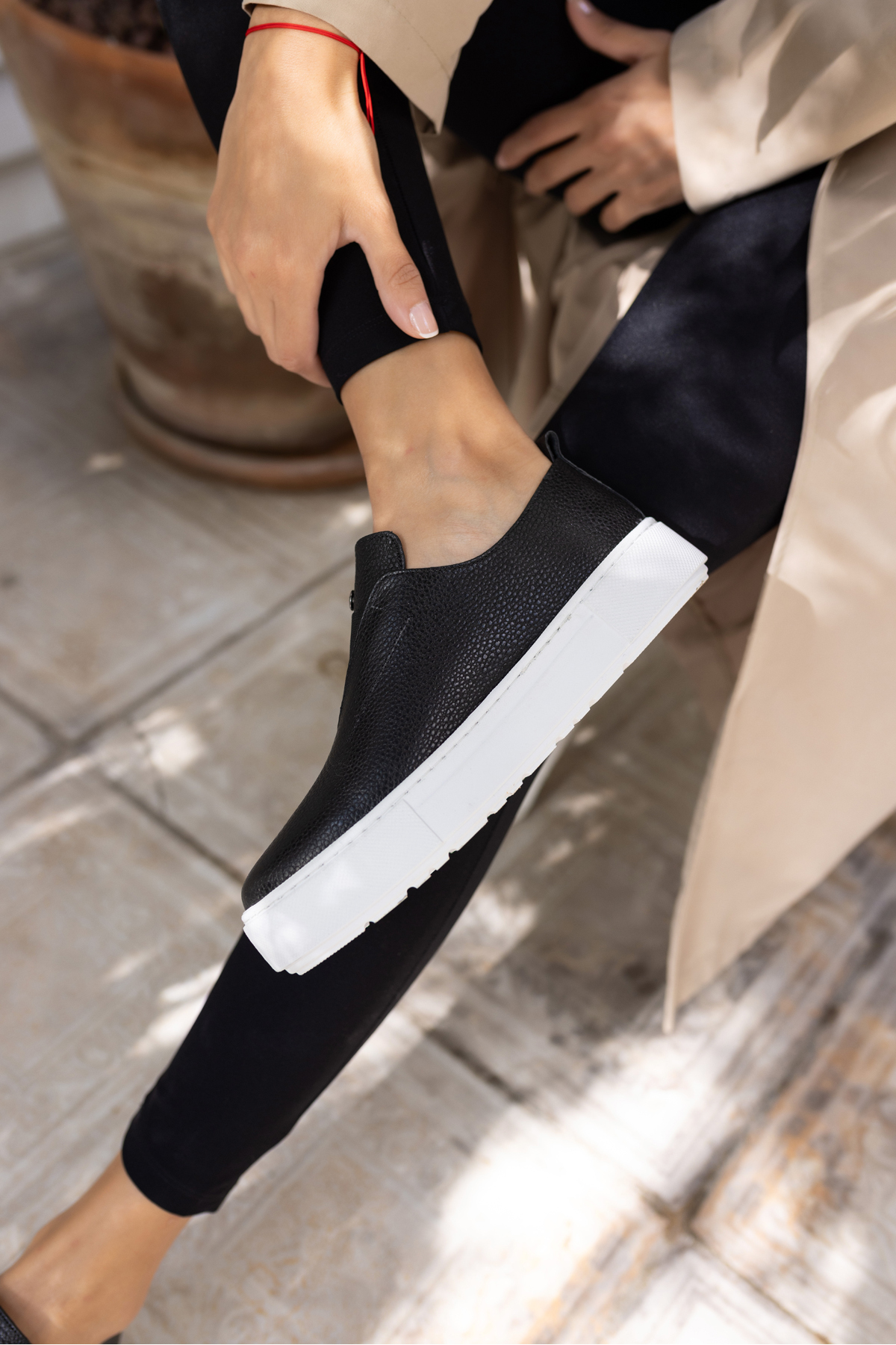 YUSSİ KADİN BEYAZ GERCEK DERİ SNEAKER