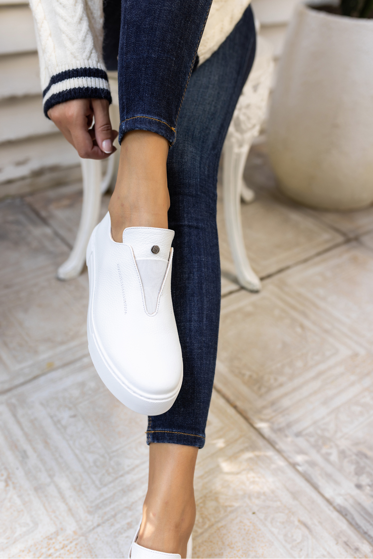 YUSSİ KADİN BEYAZ GERCEK DERİ SNEAKER