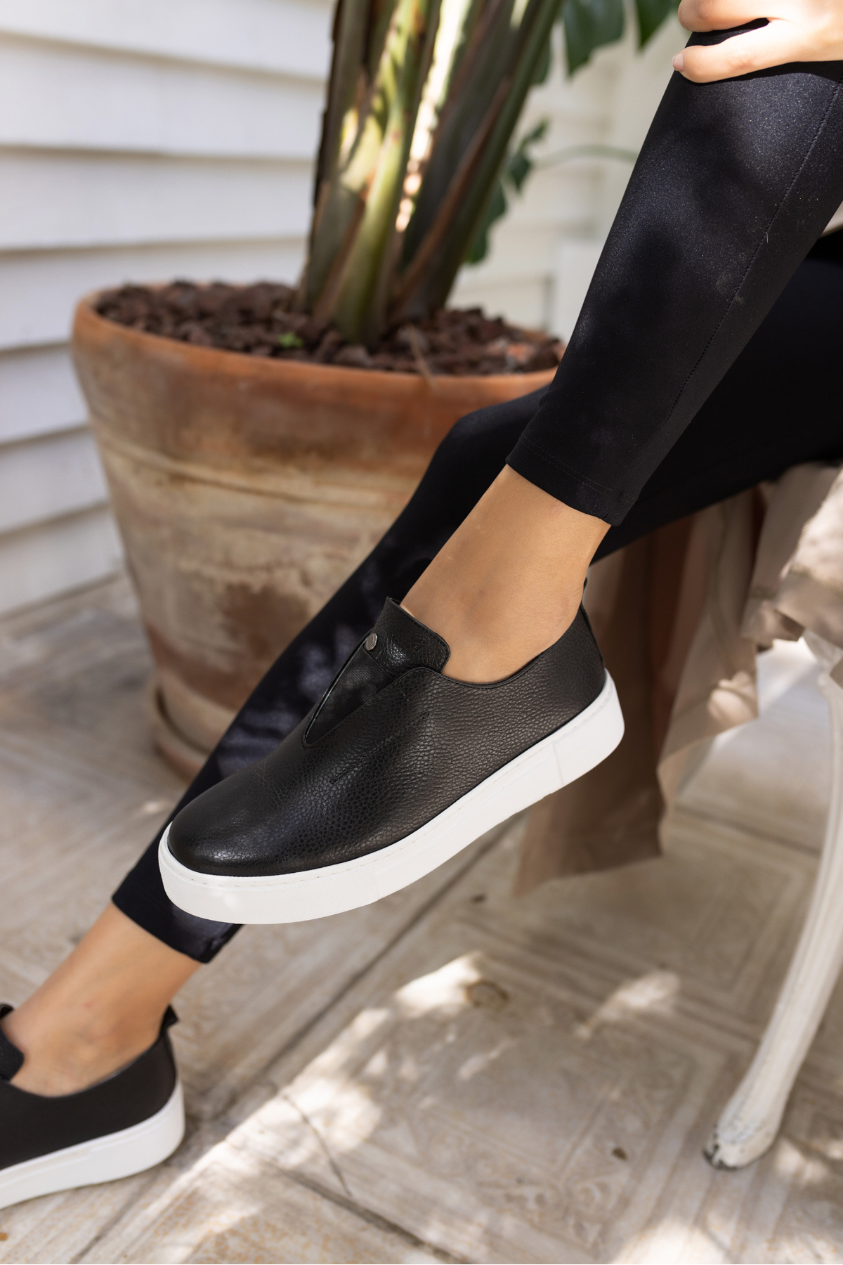 YUSSİ KADİN BEYAZ GERCEK DERİ SNEAKER