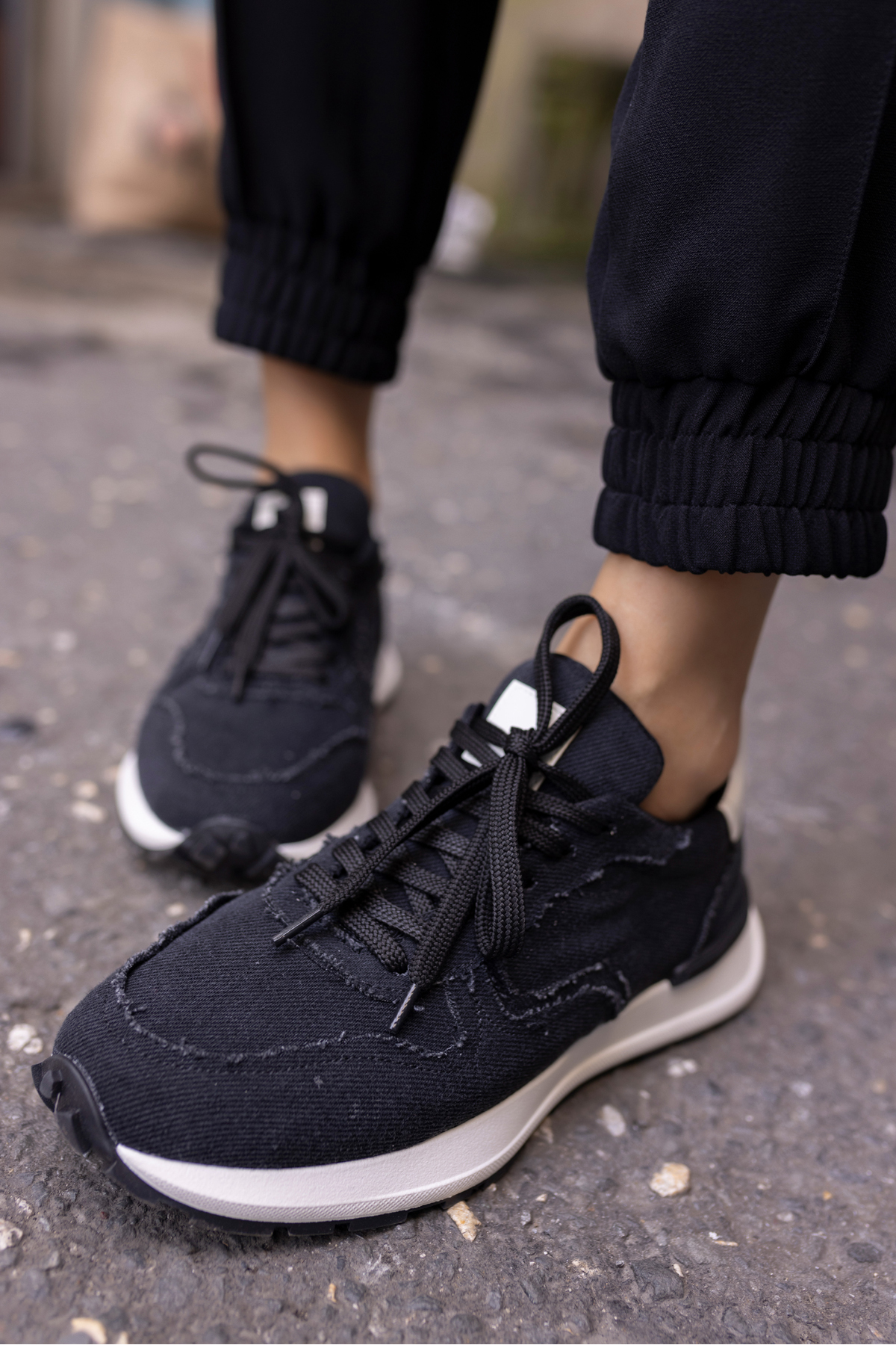 ROBİ KADİN SİYAH KETEN SNEAKER