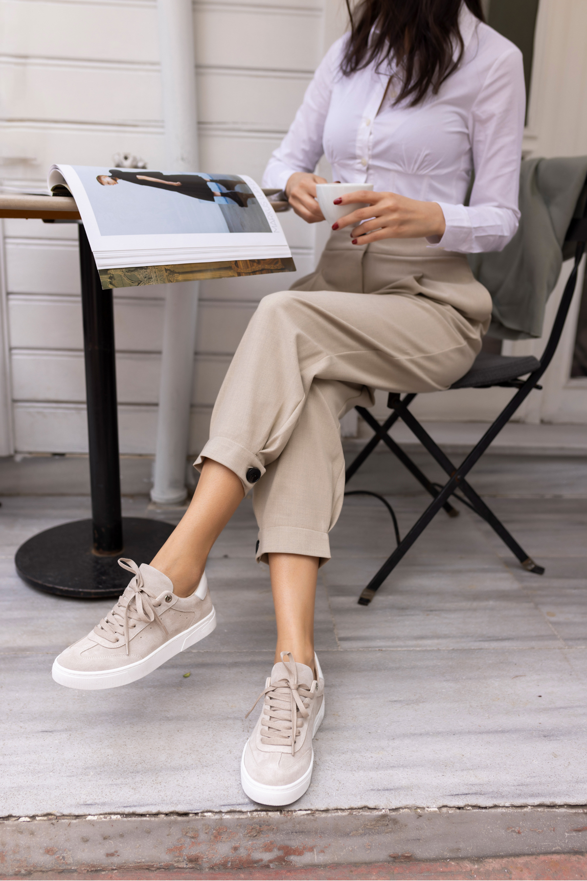 SEVENTY KADIN BEJ GERCEK DERİ SUET BAGCIKLI SNEAKER