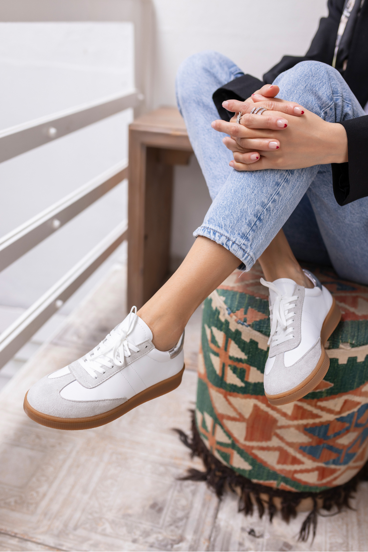 STEPY KADİN BEYAZ CİLT SAMBA TARZİ SNEAKER