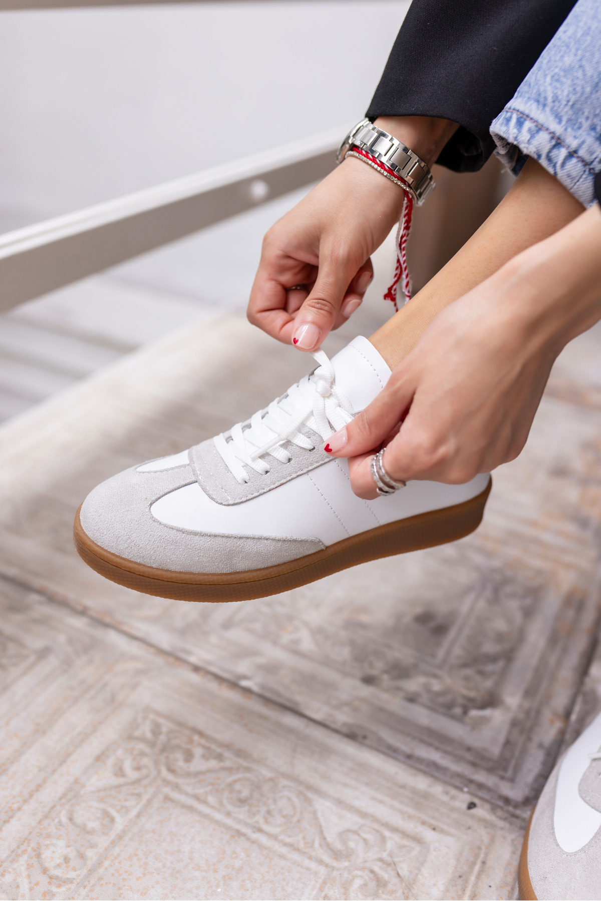 STEPY KADİN BEYAZ CİLT SAMBA TARZİ SNEAKER