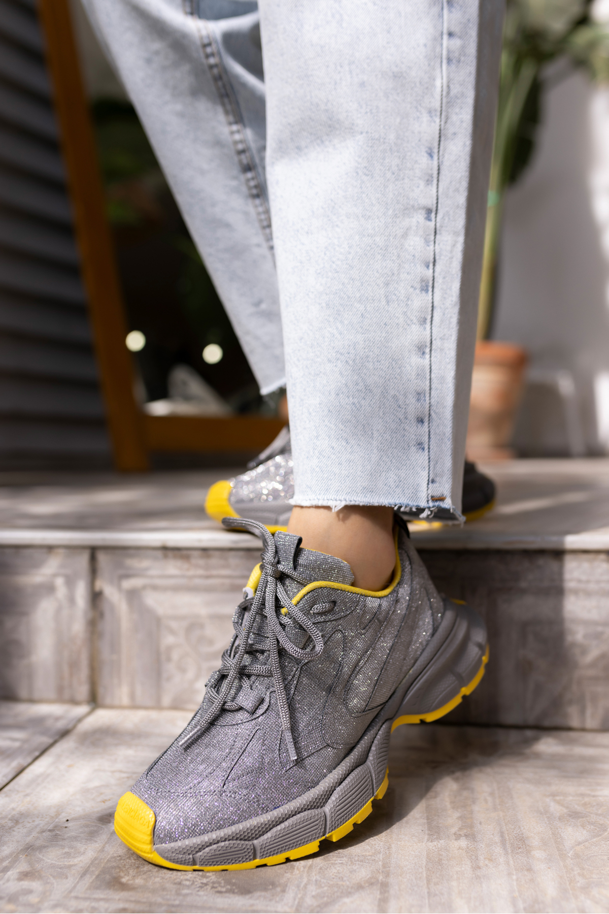 GENT KADİN GUMUS SİMLİ BEYAZ TABAN SNEAKER