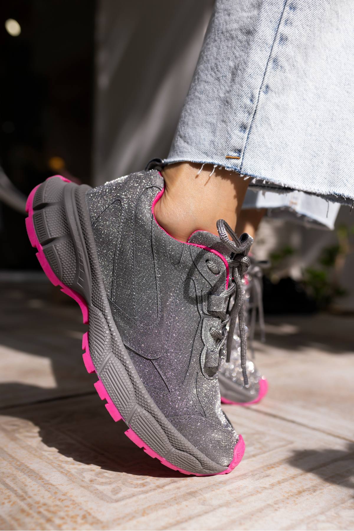 GENT KADİN GUMUS SİMLİ BEYAZ TABAN SNEAKER