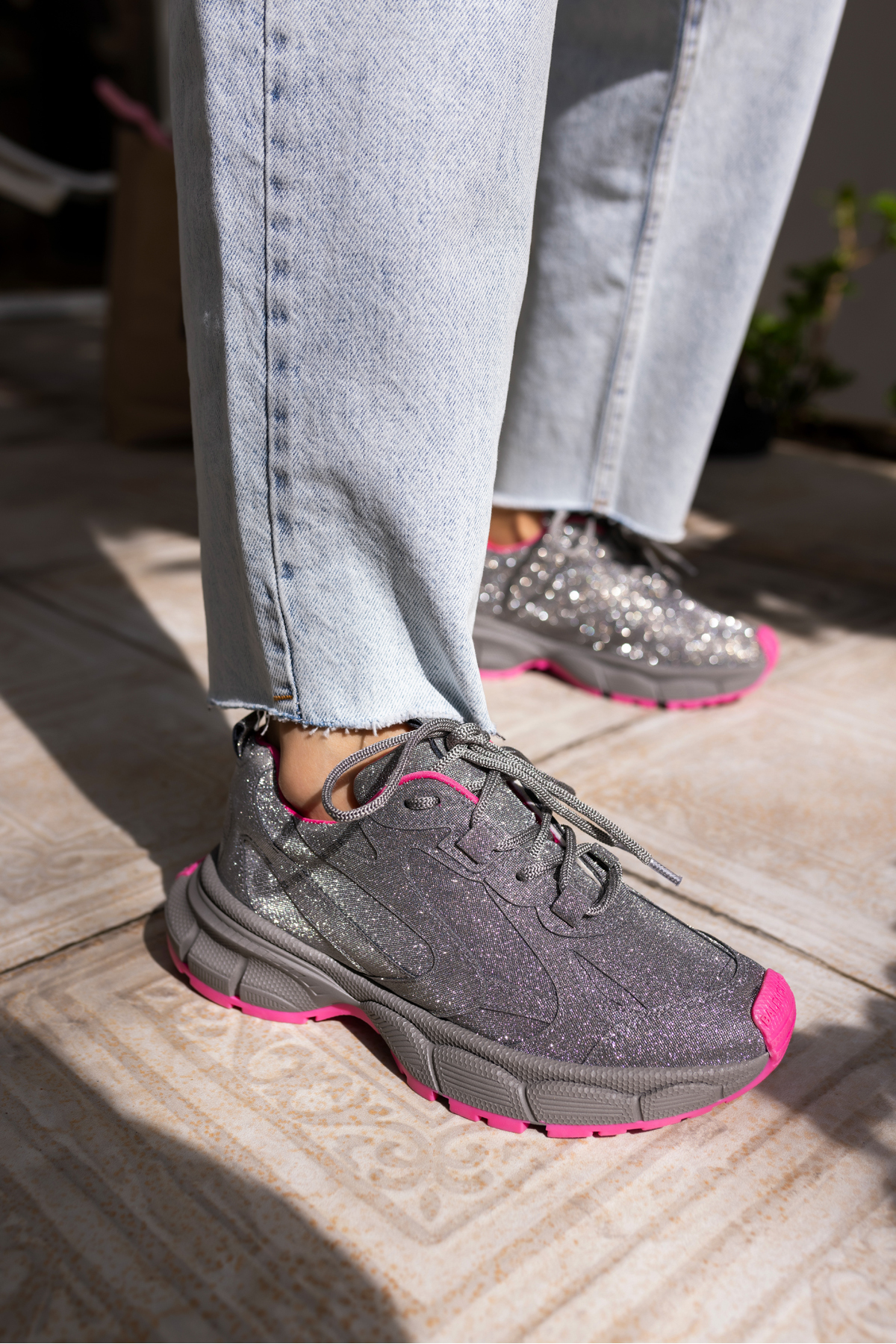 GENT KADİN GUMUS SİMLİ BEYAZ TABAN SNEAKER