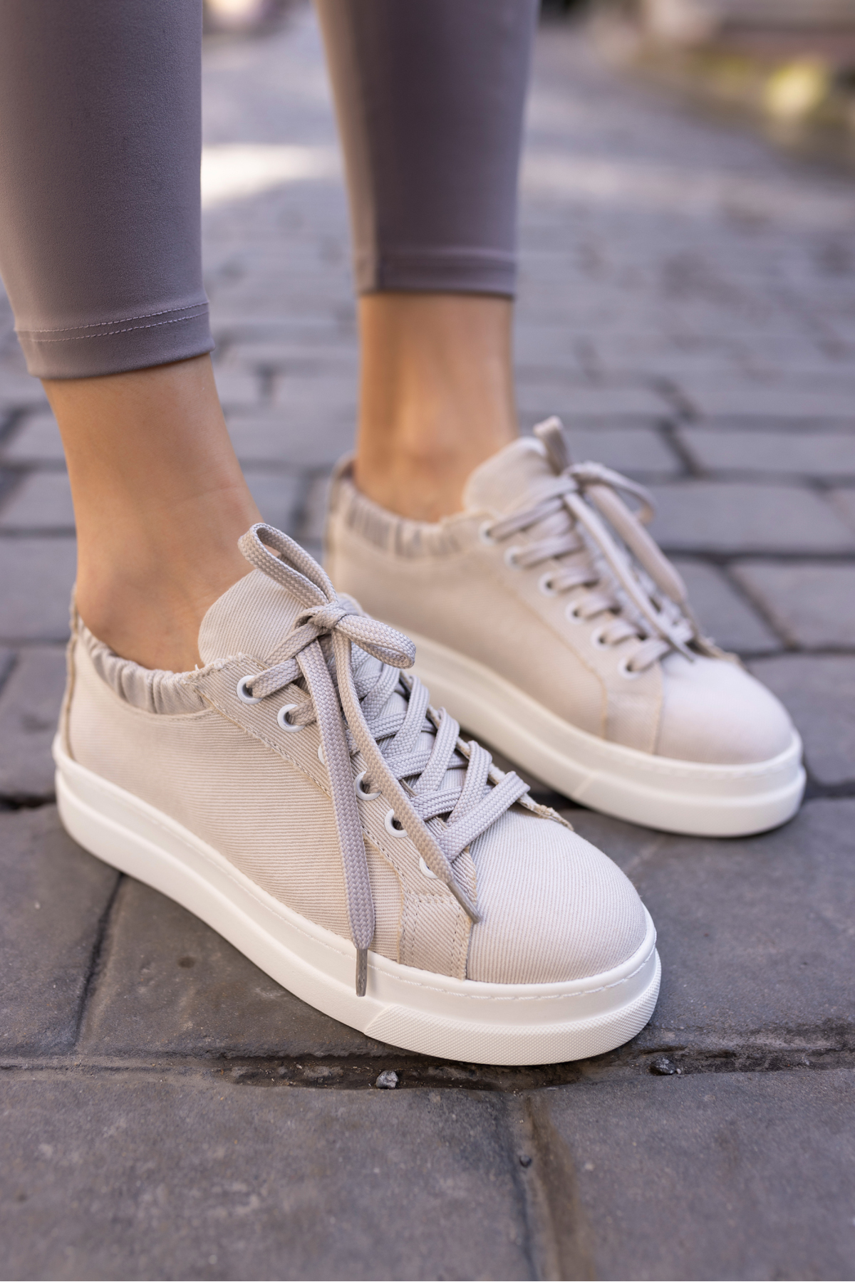 GWEN KADIN BEJ KETEN LASTIKLI SNEAKER
