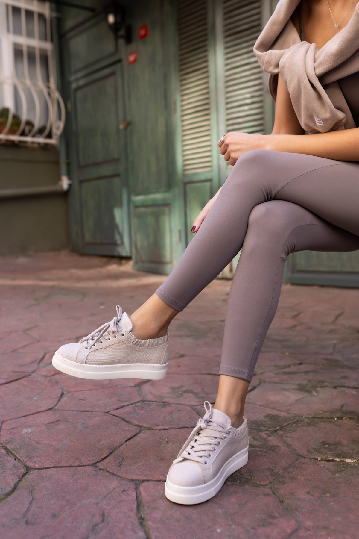 GWEN KADIN BEJ KETEN LASTIKLI SNEAKER
