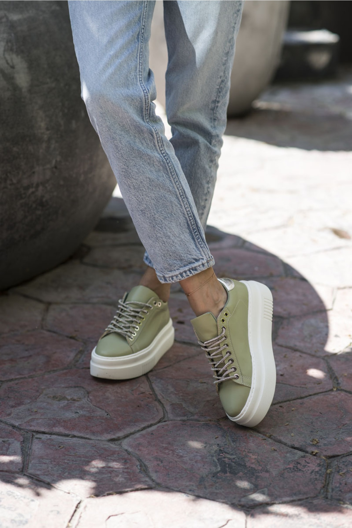 Ojjo Kadın Su Yeşili Taş Detay Sneaker