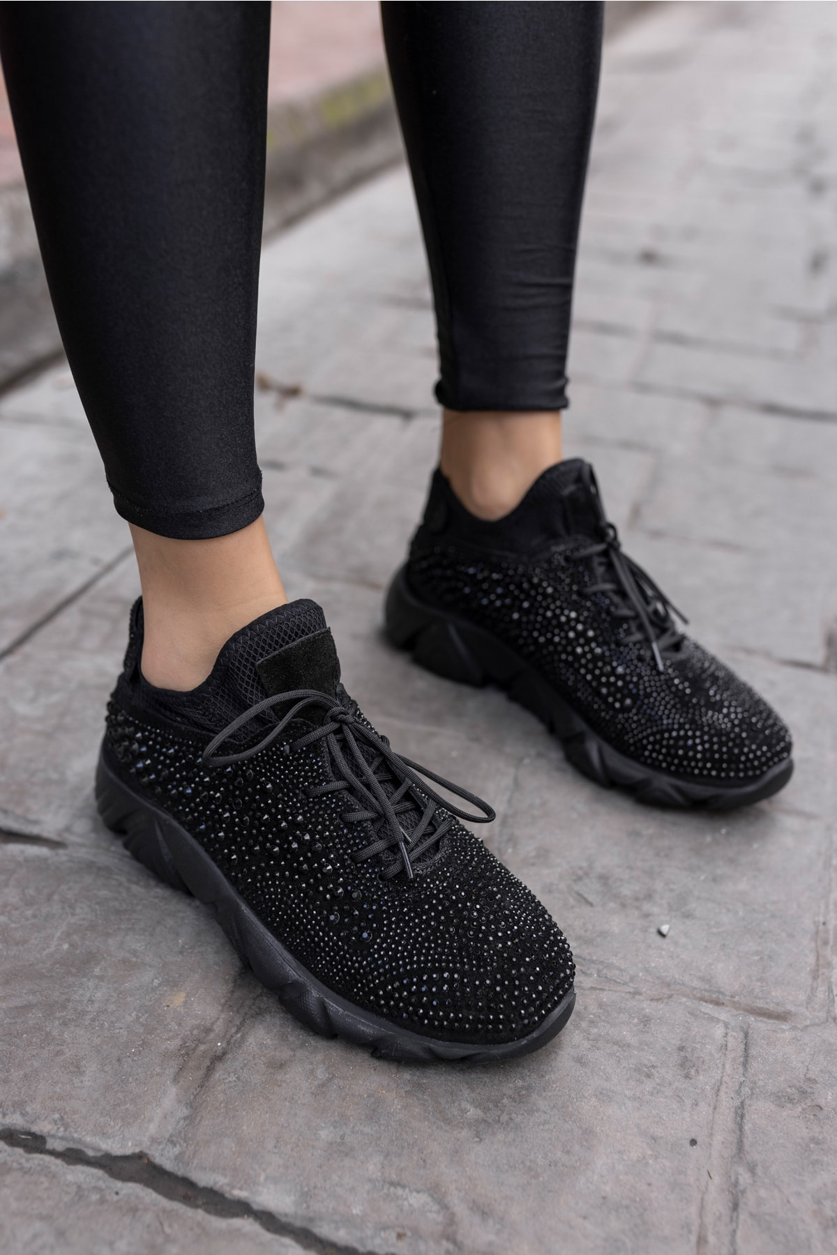 Leva Kadın Gri Taş Detay Eva Taban Sneaker