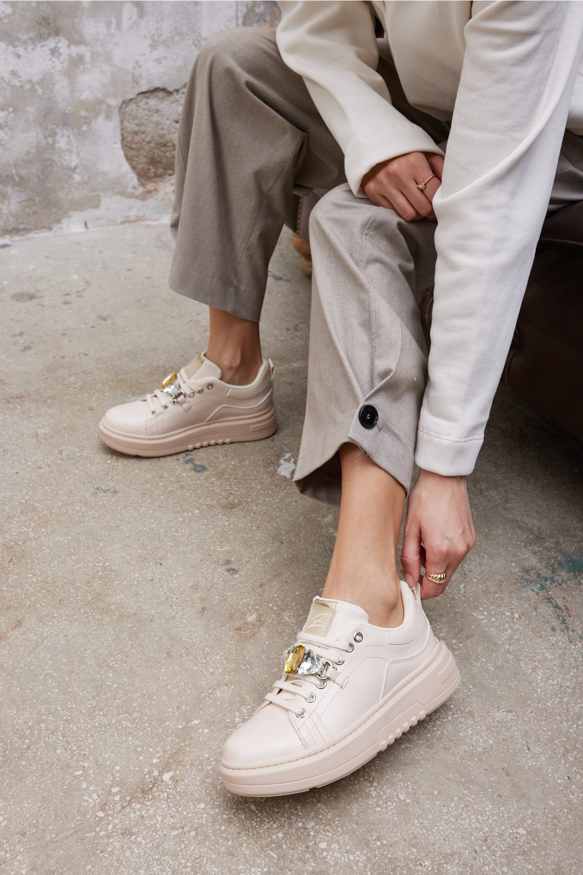 Jutta Kadın Siyah Taş Detay Sneaker