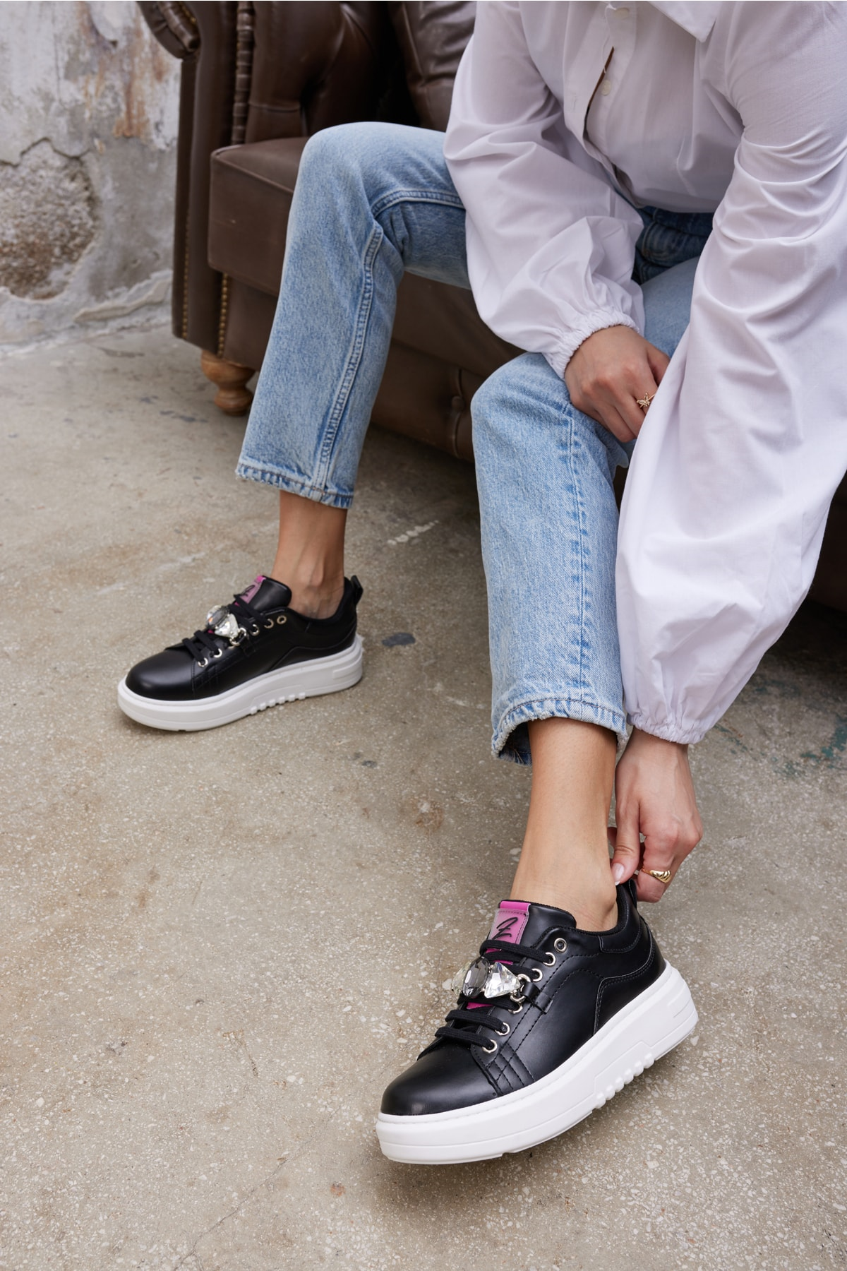 Jutta Kadın Siyah Taş Detay Sneaker