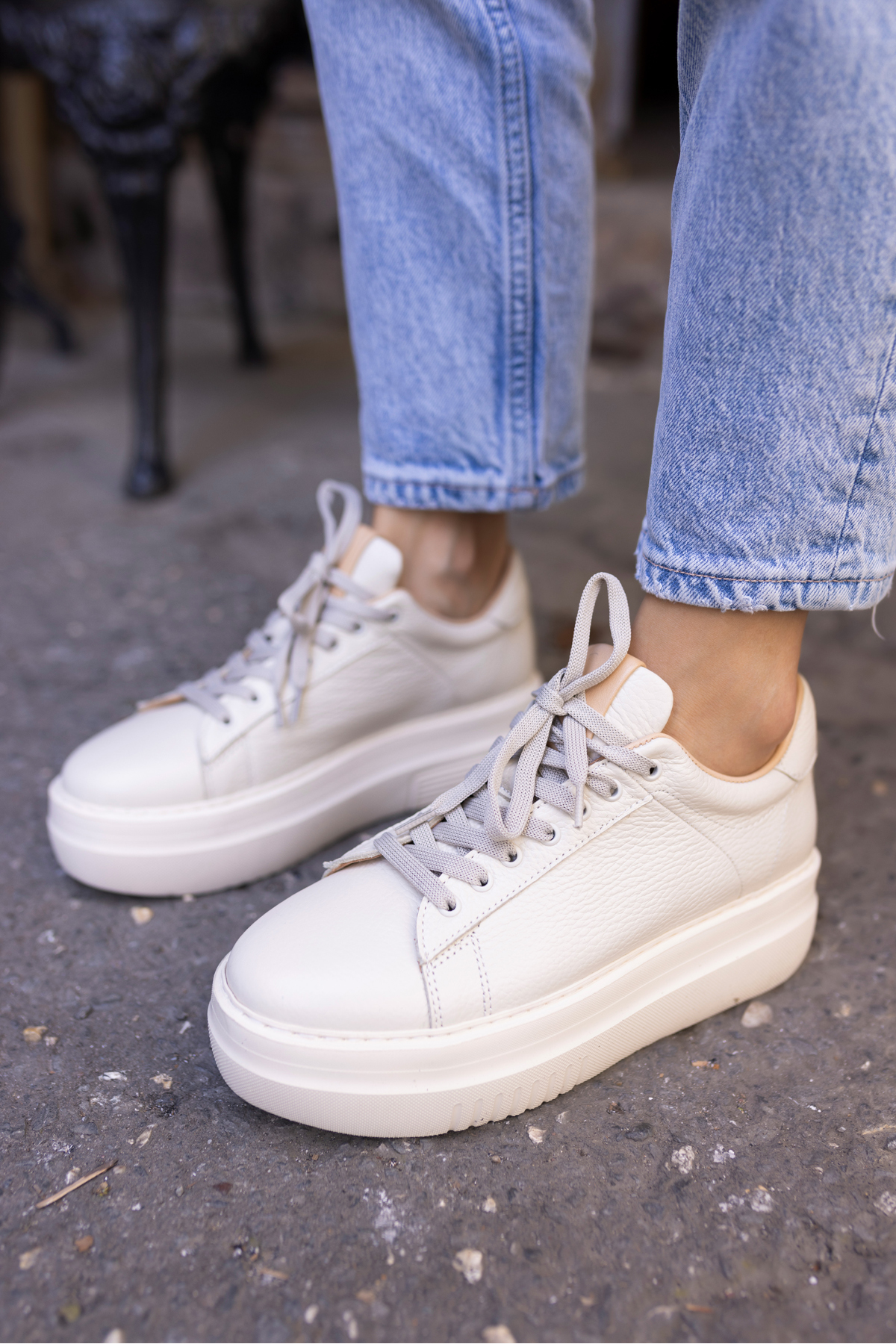 ROLD KADIN BEJ GERCEK DERİ SNEAKER