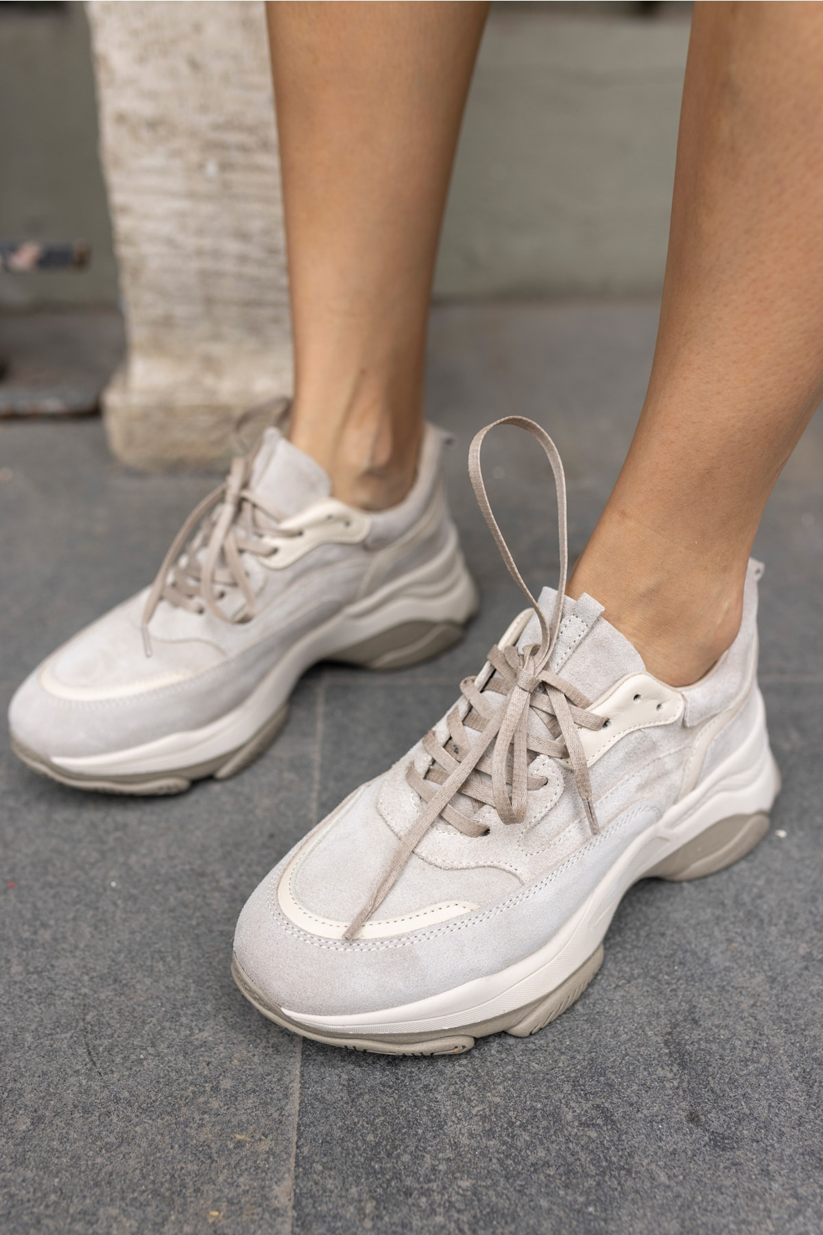 Olivia Kadin Siyah Gercek Deri Suet Garnılı Sneaker