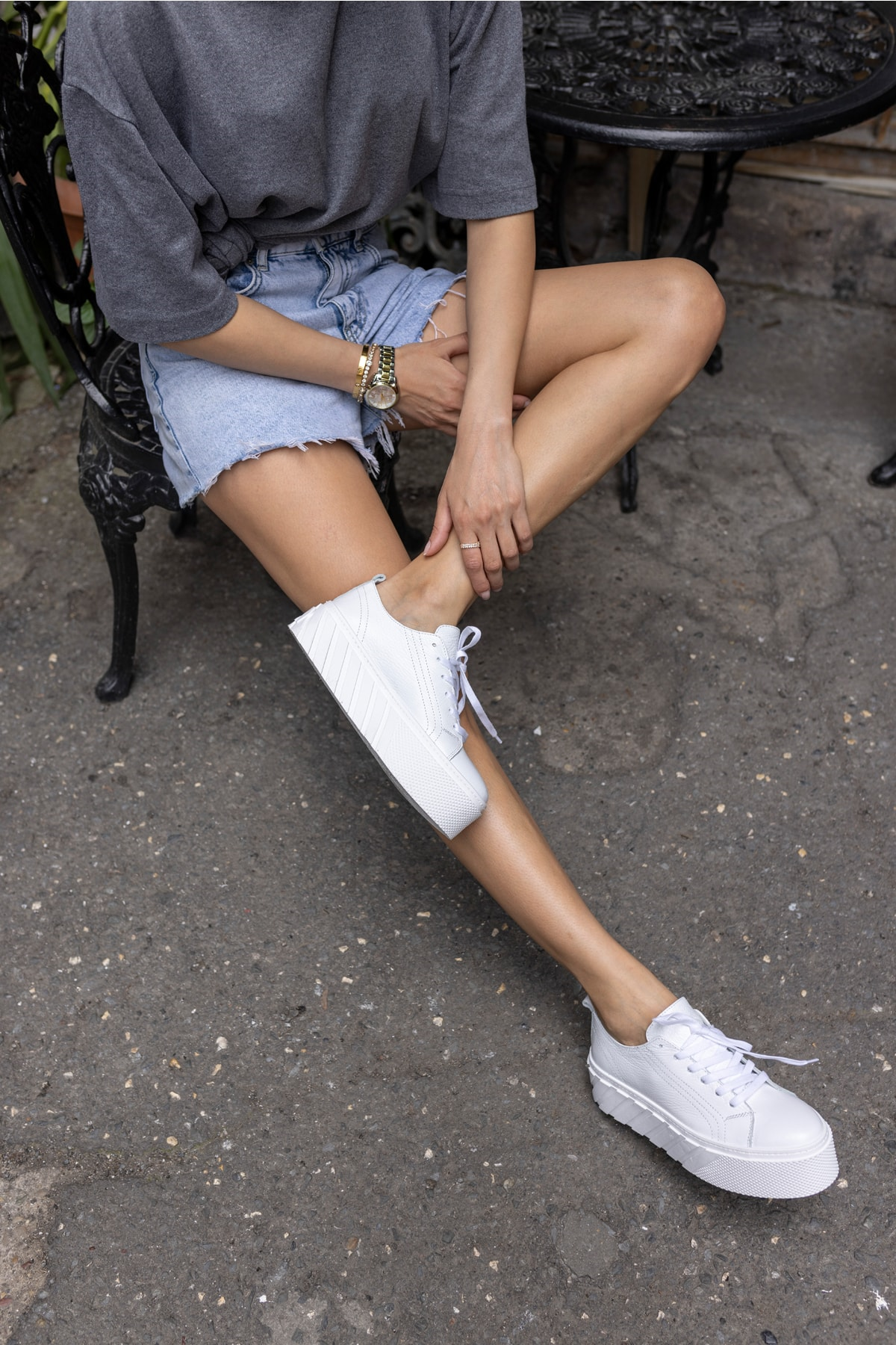 SARAH KADIN SİYAH GERCEK DERİ SNEAKER