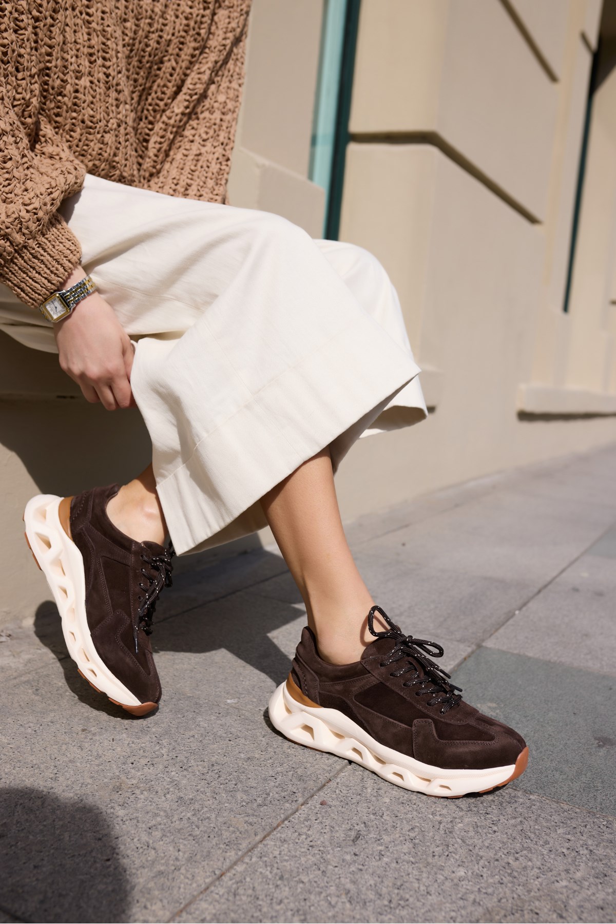 LESTİRO KADİN KAHVE GERCEK DERİ SUET ÖZEL SNEAKER TABAN