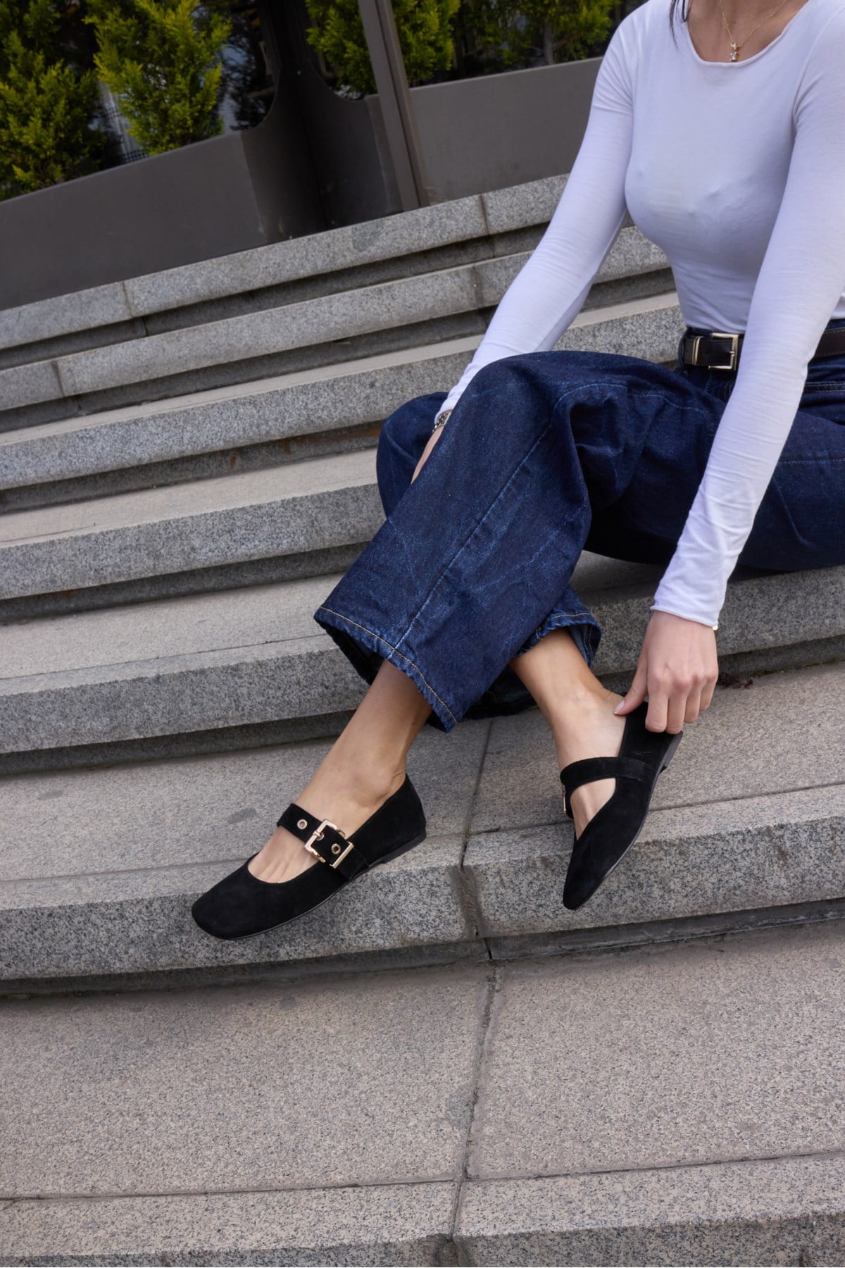 TUSİNO KADİN SİYAH GERCEK SÜET DERİ TOKALİ BABET
