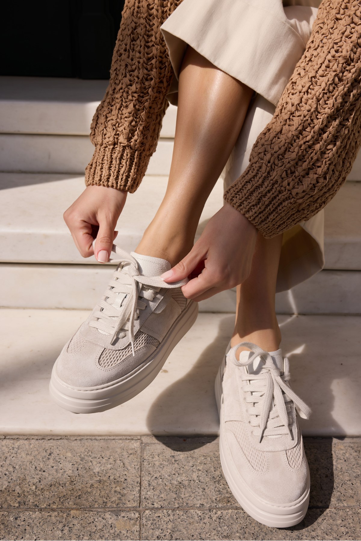 LUSSARO KADİN BEJ GERCEK DERİ SUET EVA 5 CM TABAN SNEAKER