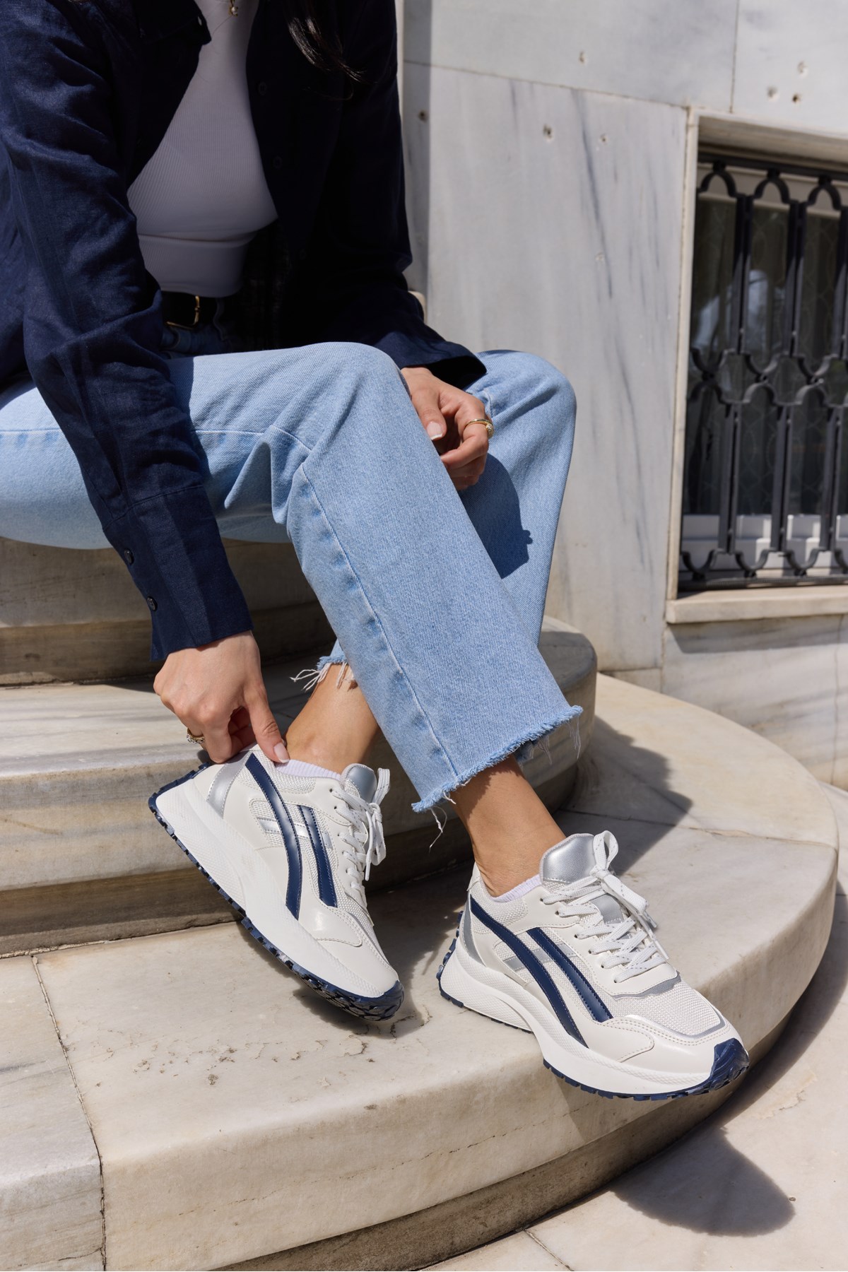 BRALİTO KADİN BEYAZ LACİ GARNİLİ BAGCIKLI SNEAKER