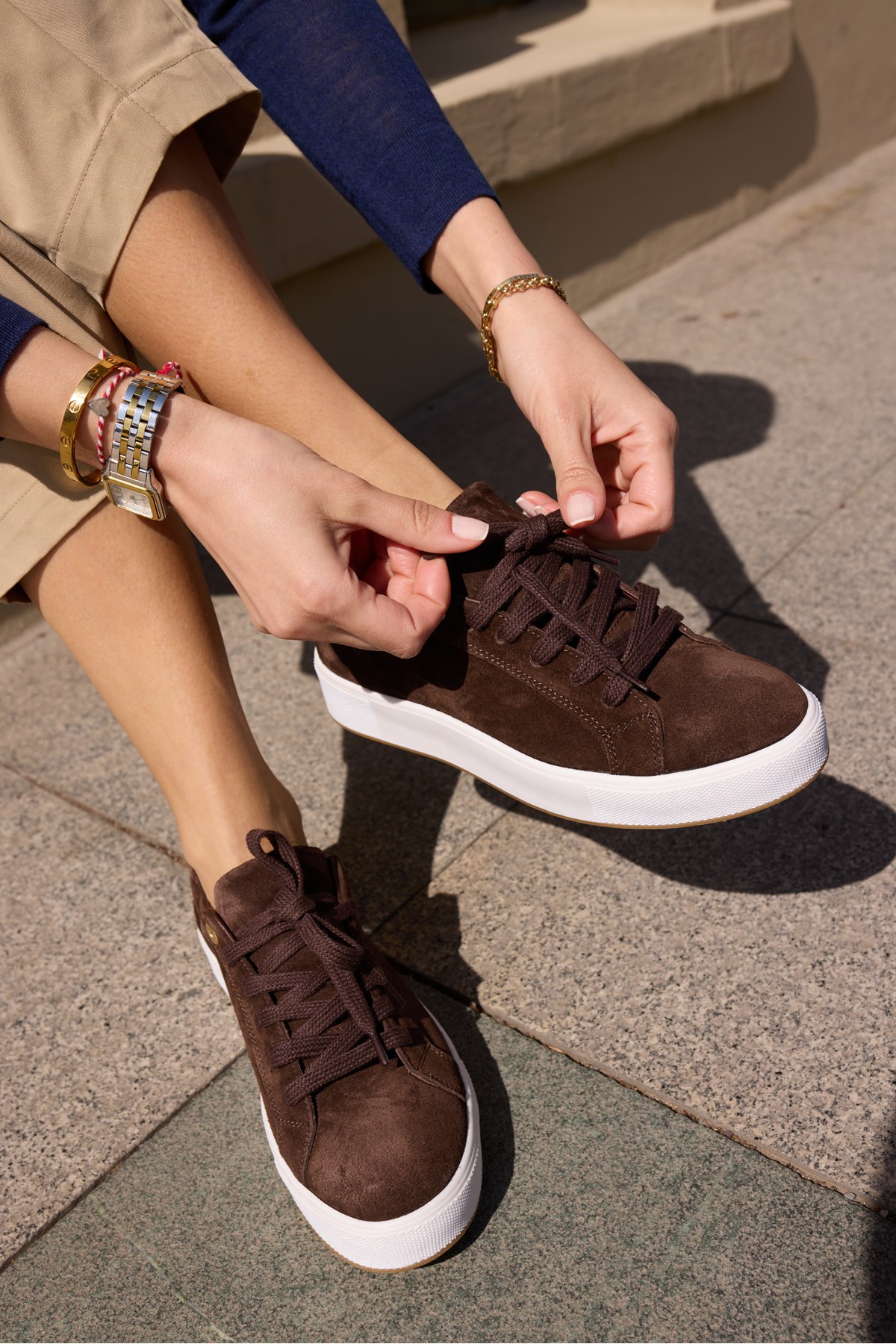 ZALVİRO KADİN KAHVE GERCEK DERİ SÜET BAGCIKLI SNEAKER