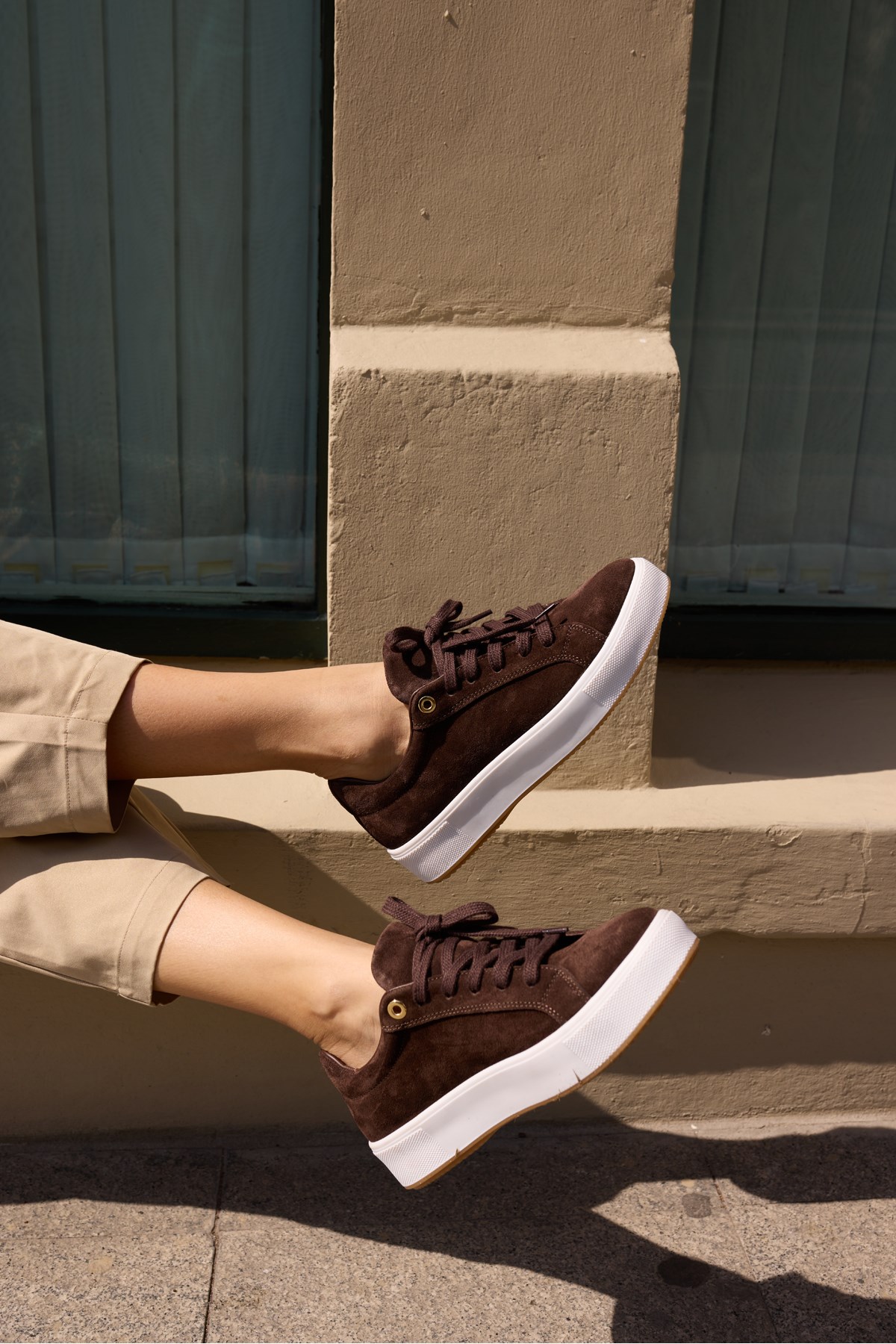 ZALVİRO KADİN KAHVE GERCEK DERİ SÜET BAGCIKLI SNEAKER