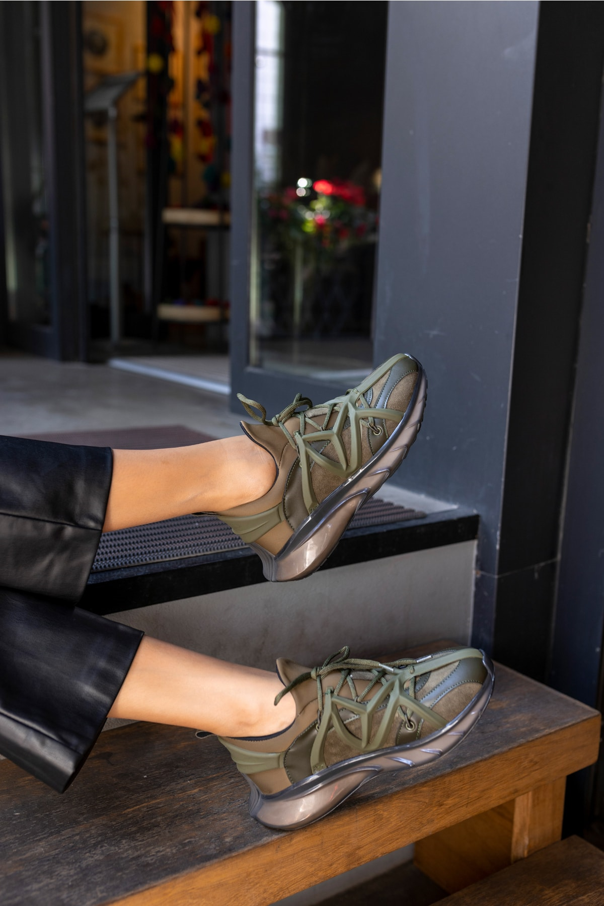 Boey Kadın Haki Dalgıc Kumaş Detay Sneaker