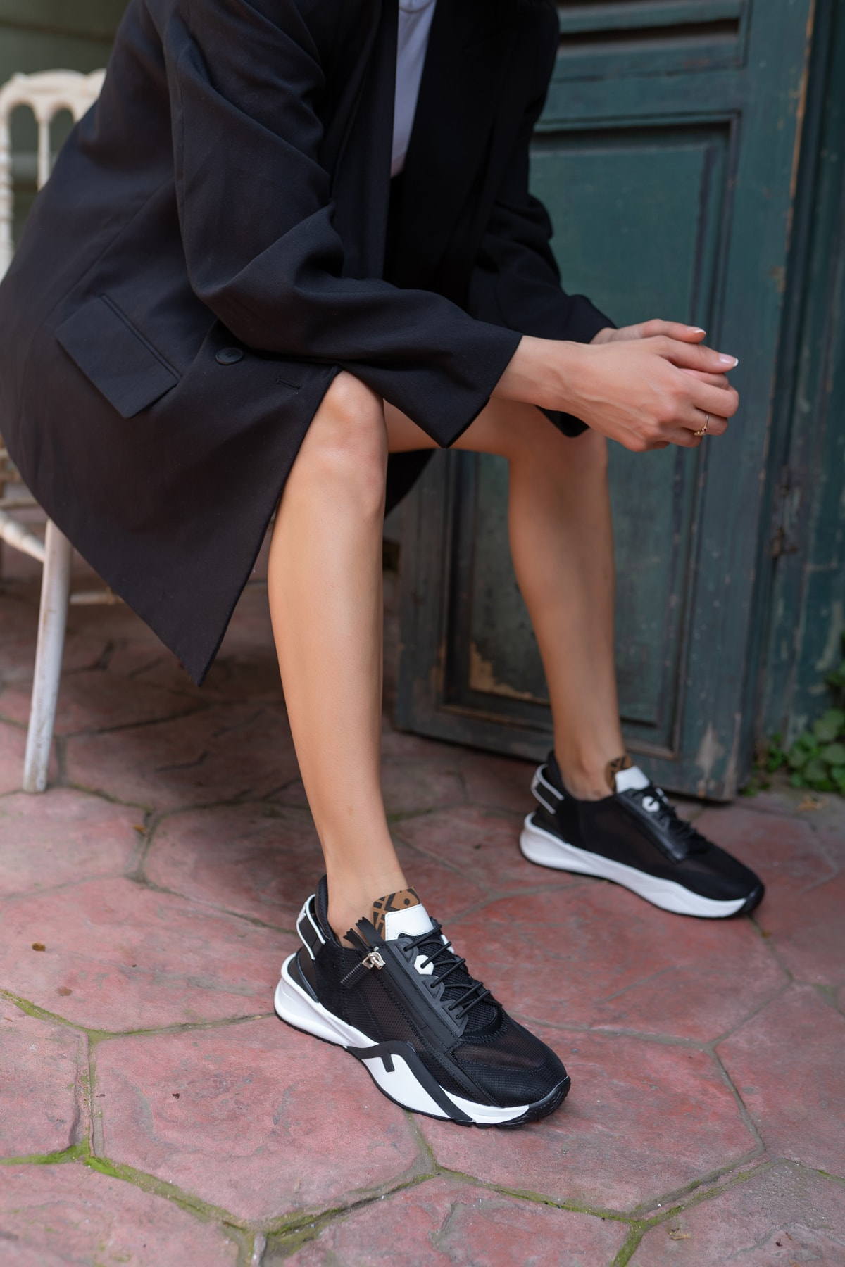 Mojca Kadin Siyah File Detay Sneakers