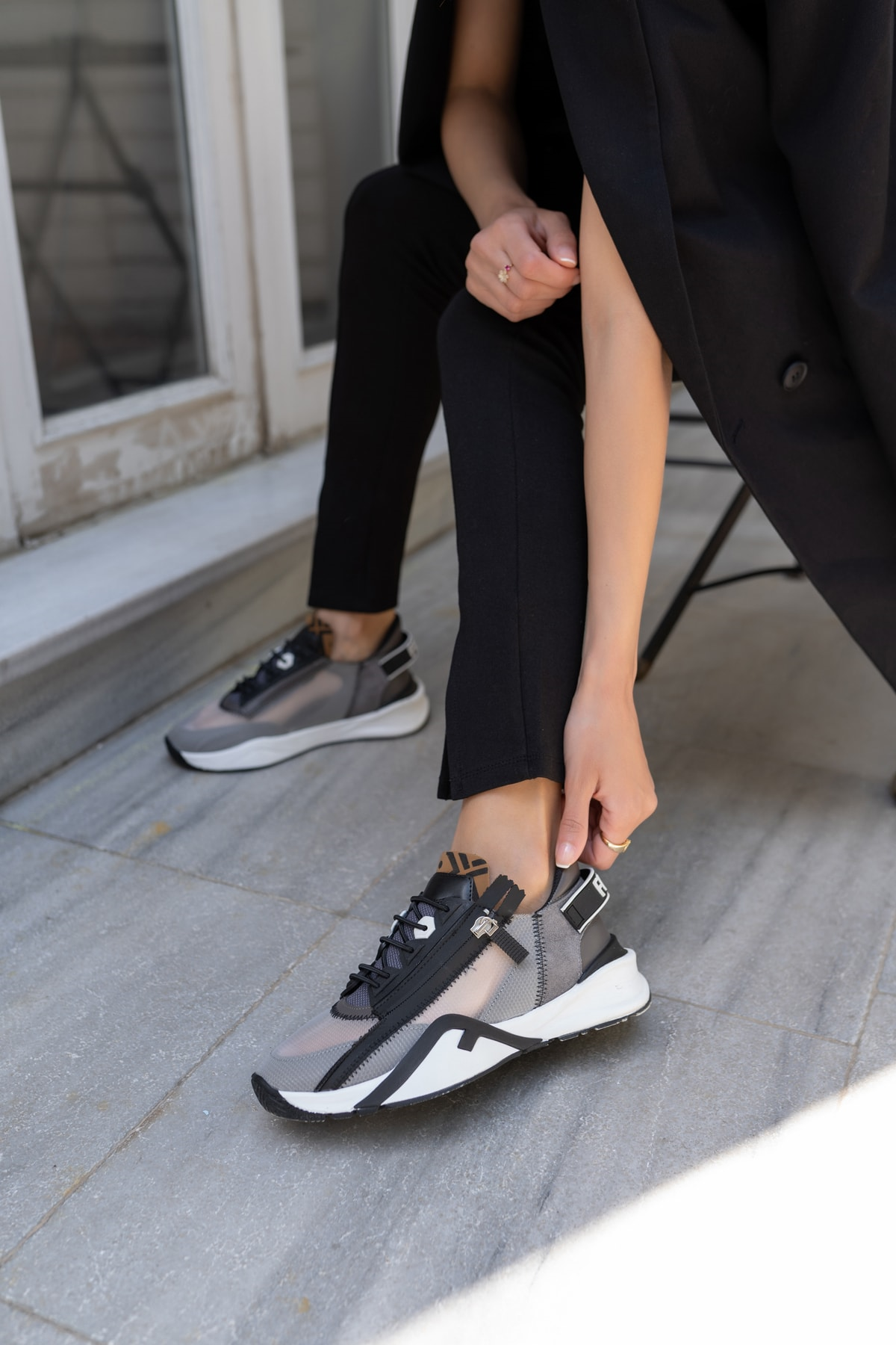 Mojca Kadin Siyah File Detay Sneakers