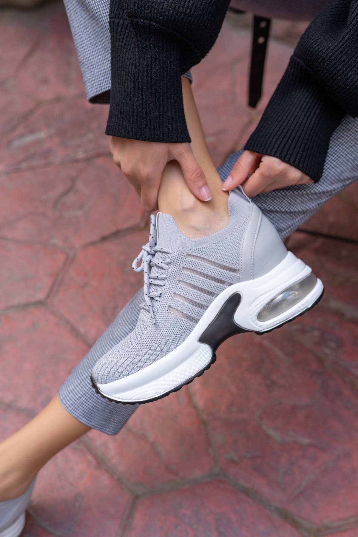 Woala Kadin Siyah Dolgu Topuk Sneakers
