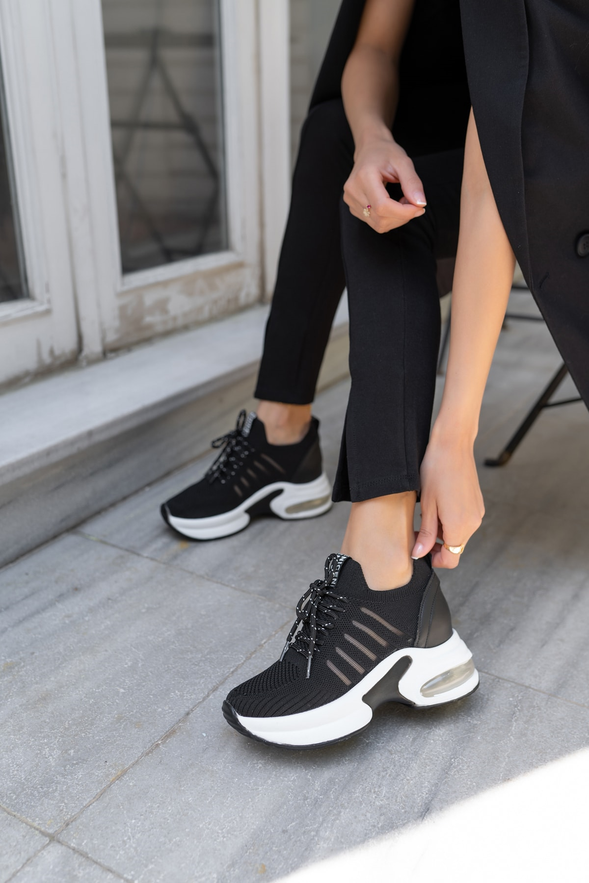 Woala Kadin Siyah Dolgu Topuk Sneakers