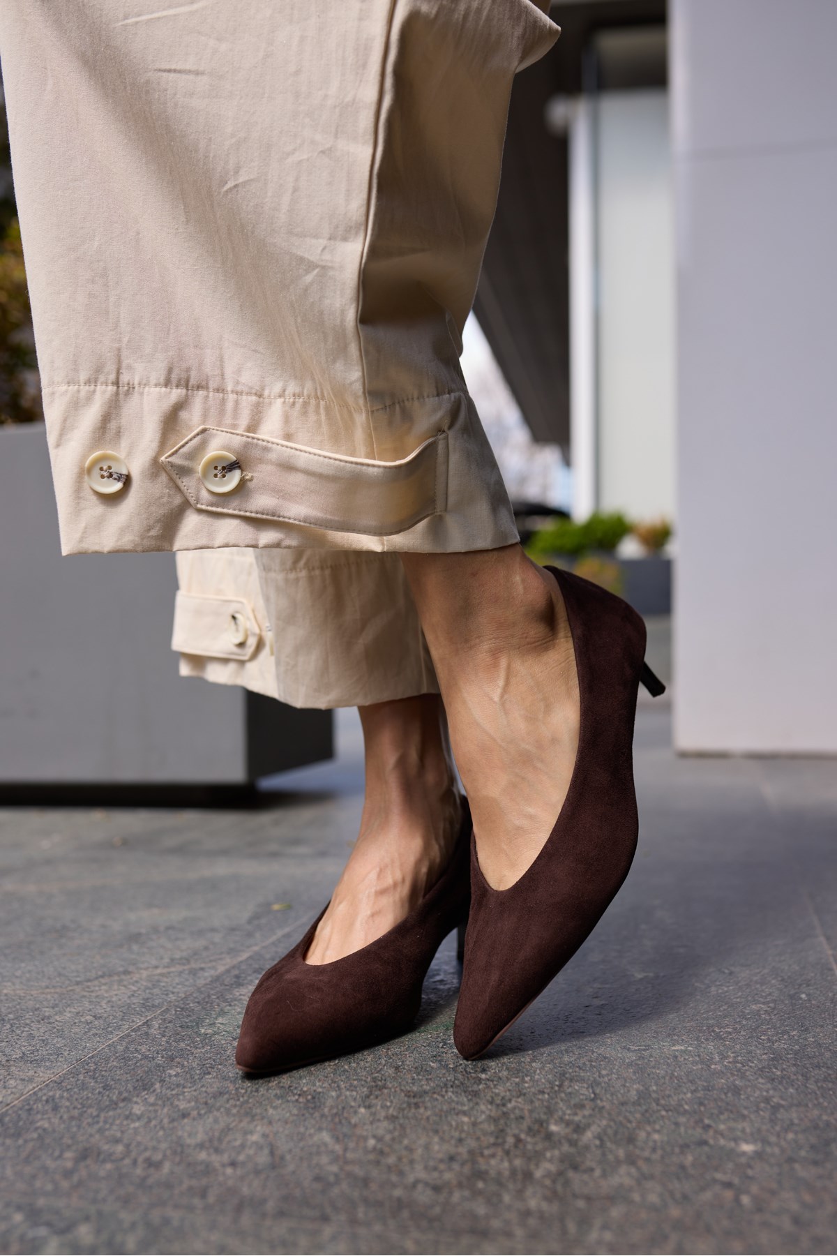 LURCETTA KADİN KAHVE GERCEK DERİ SUET MİNİ TOPUKLU STILETTO