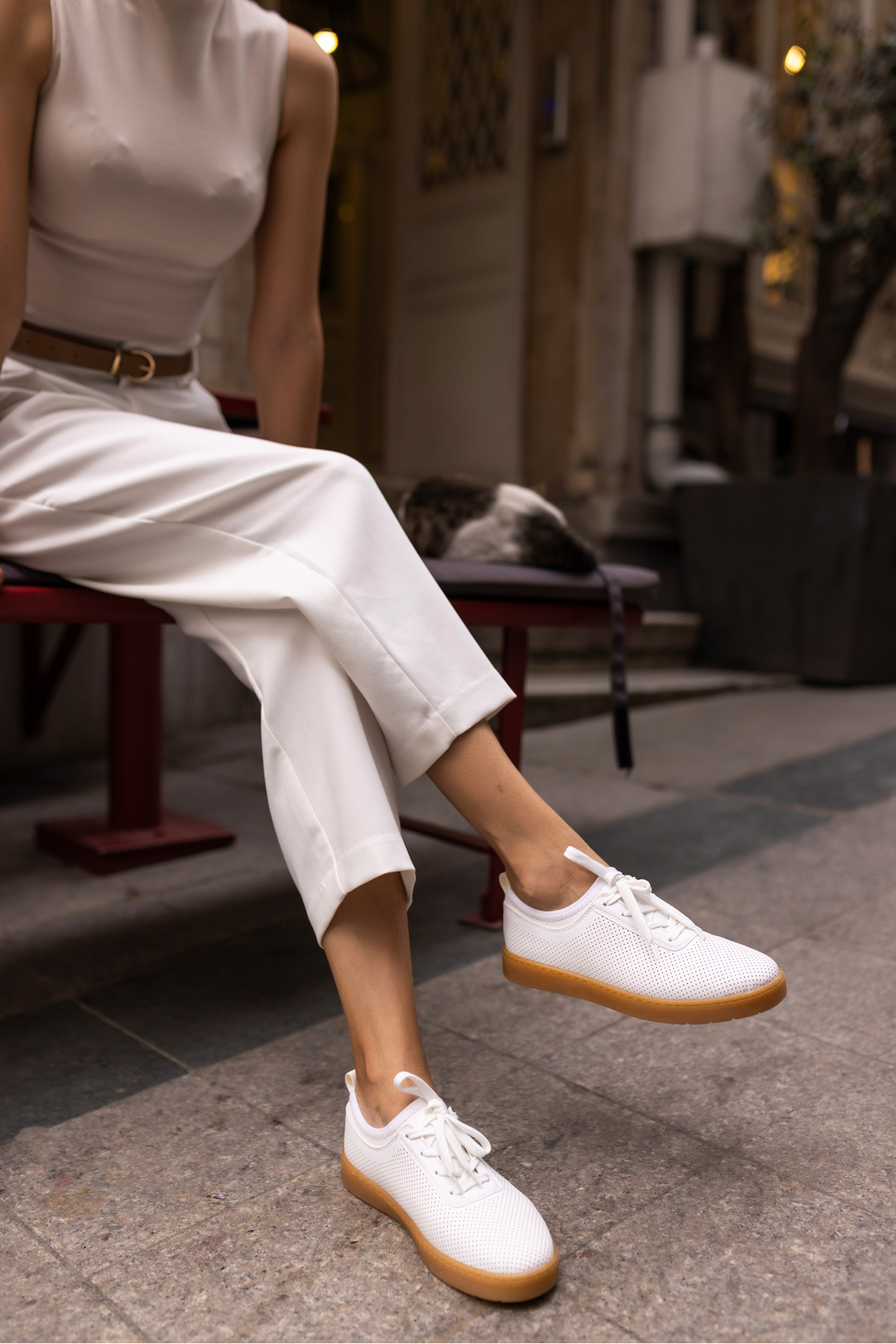 HALLA KADİN SİYAH ZİMBA DETAY EKSTRA YUMUSACIK SNEAKER