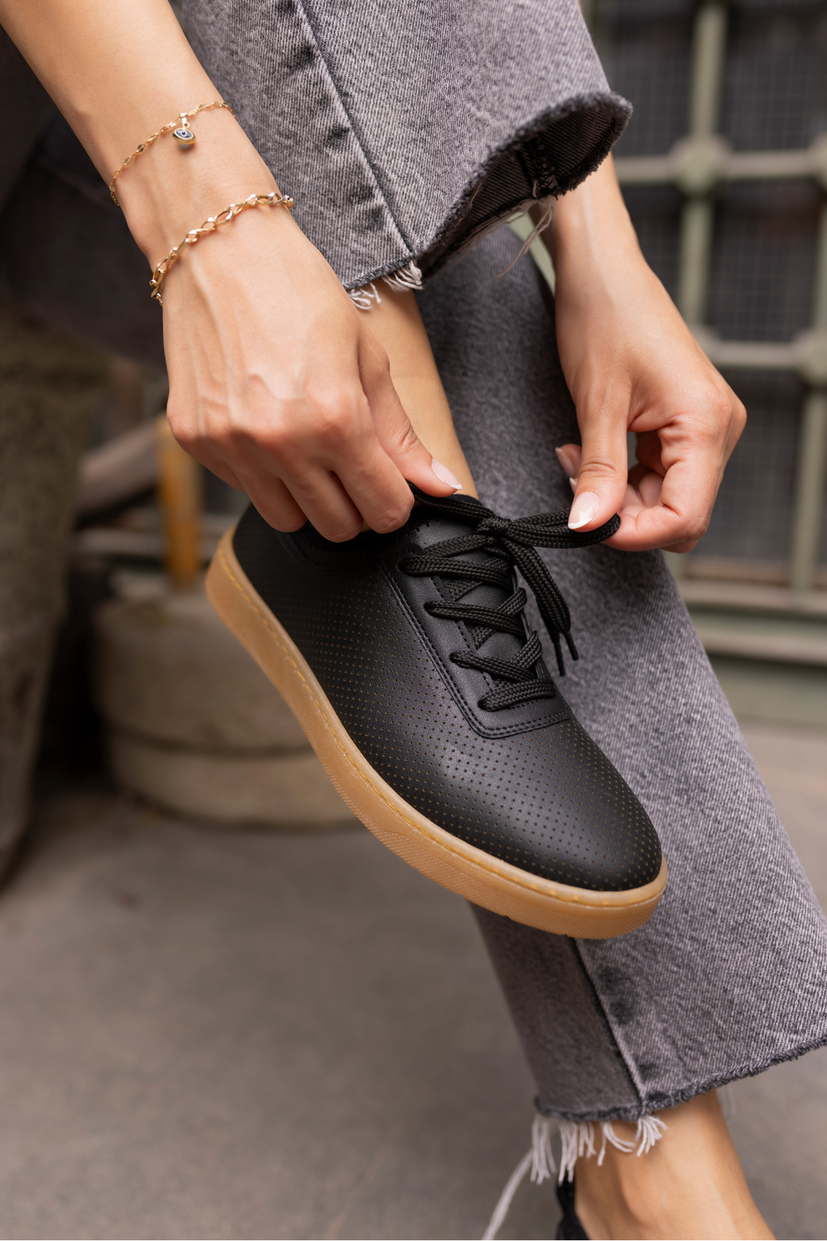 HALLA KADİN SİYAH ZİMBA DETAY EKSTRA YUMUSACIK SNEAKER
