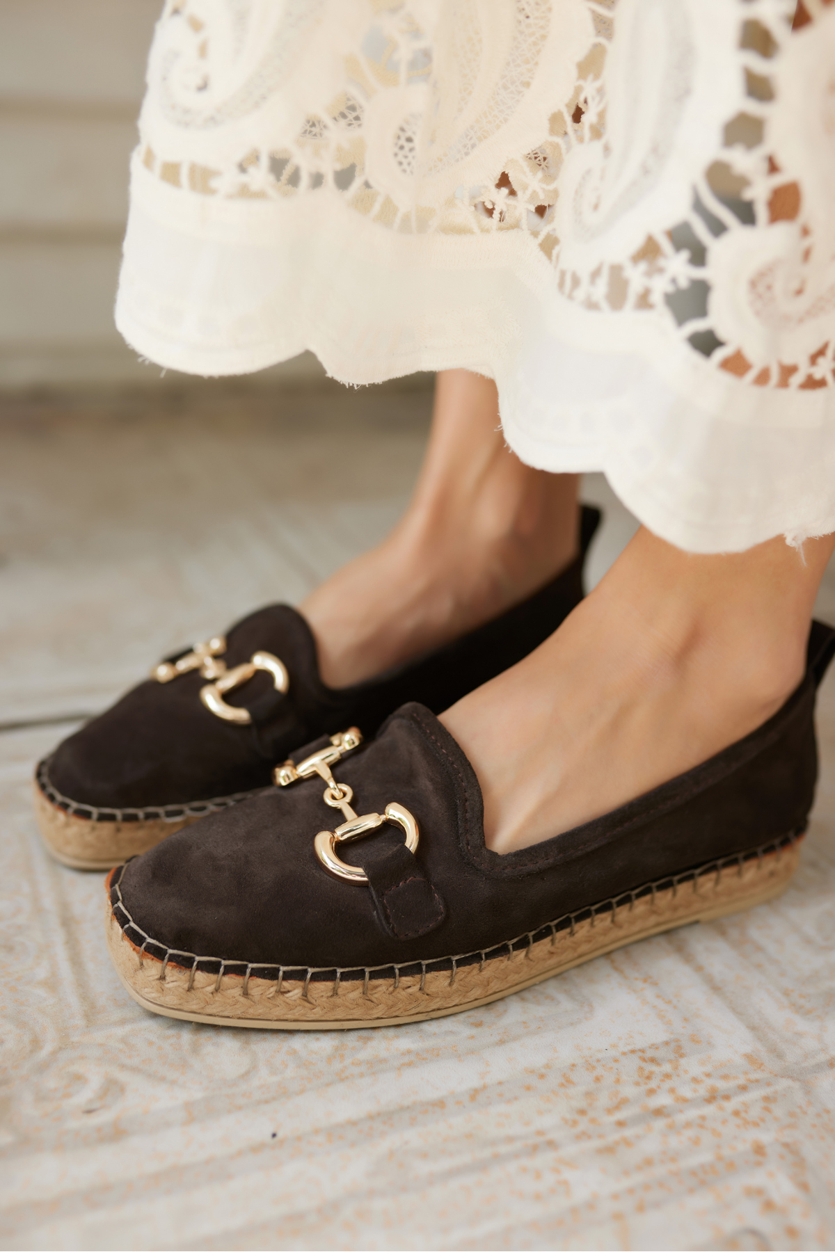 NAZSA KADIN KAHVERENGİ SÜET TOKALI ESPADRIL TABAN LOAFER AYAKKABİ