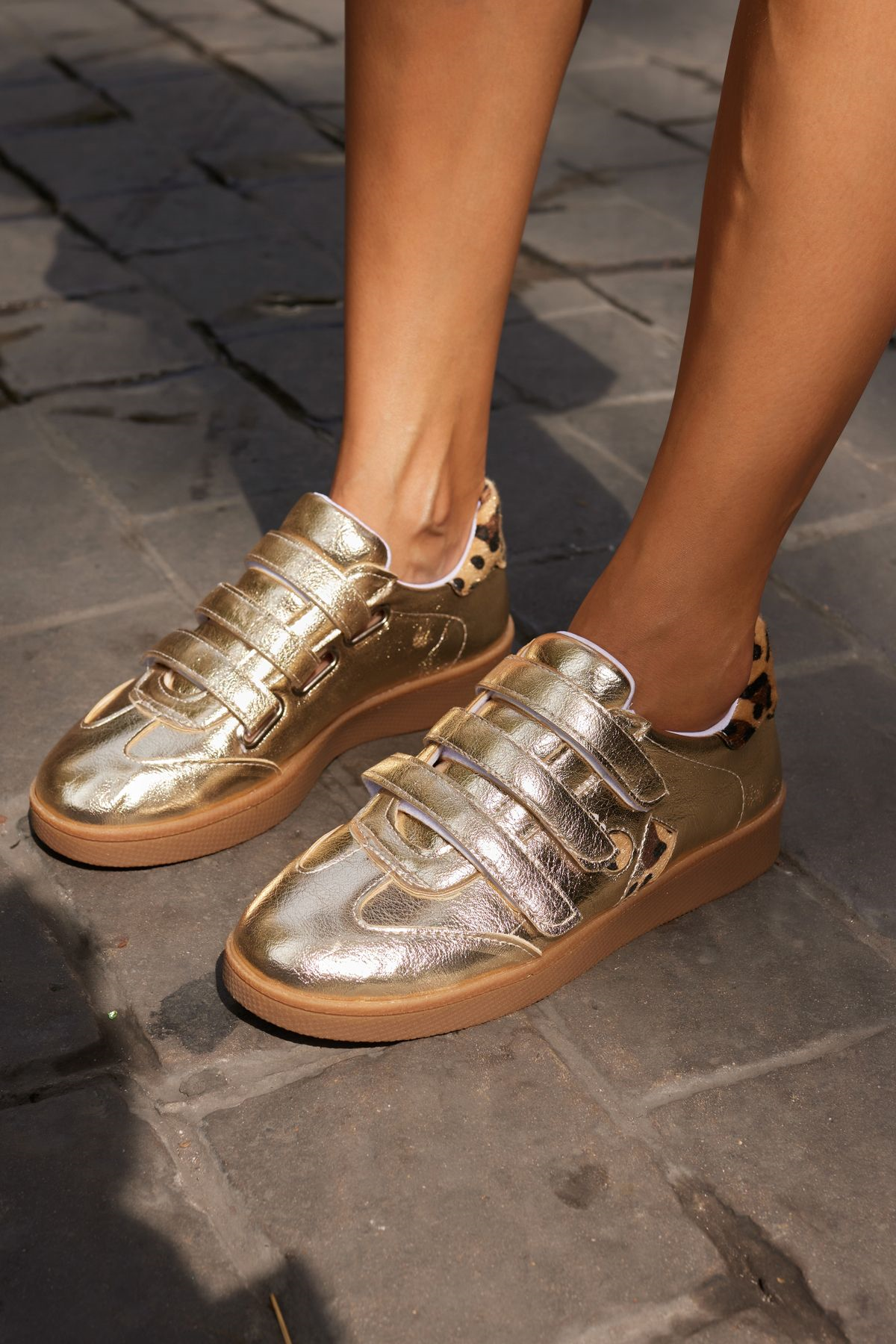 İSABEL KADIN LEOPAR CIRTLI KAUCUK TABANLİ SNEAKER