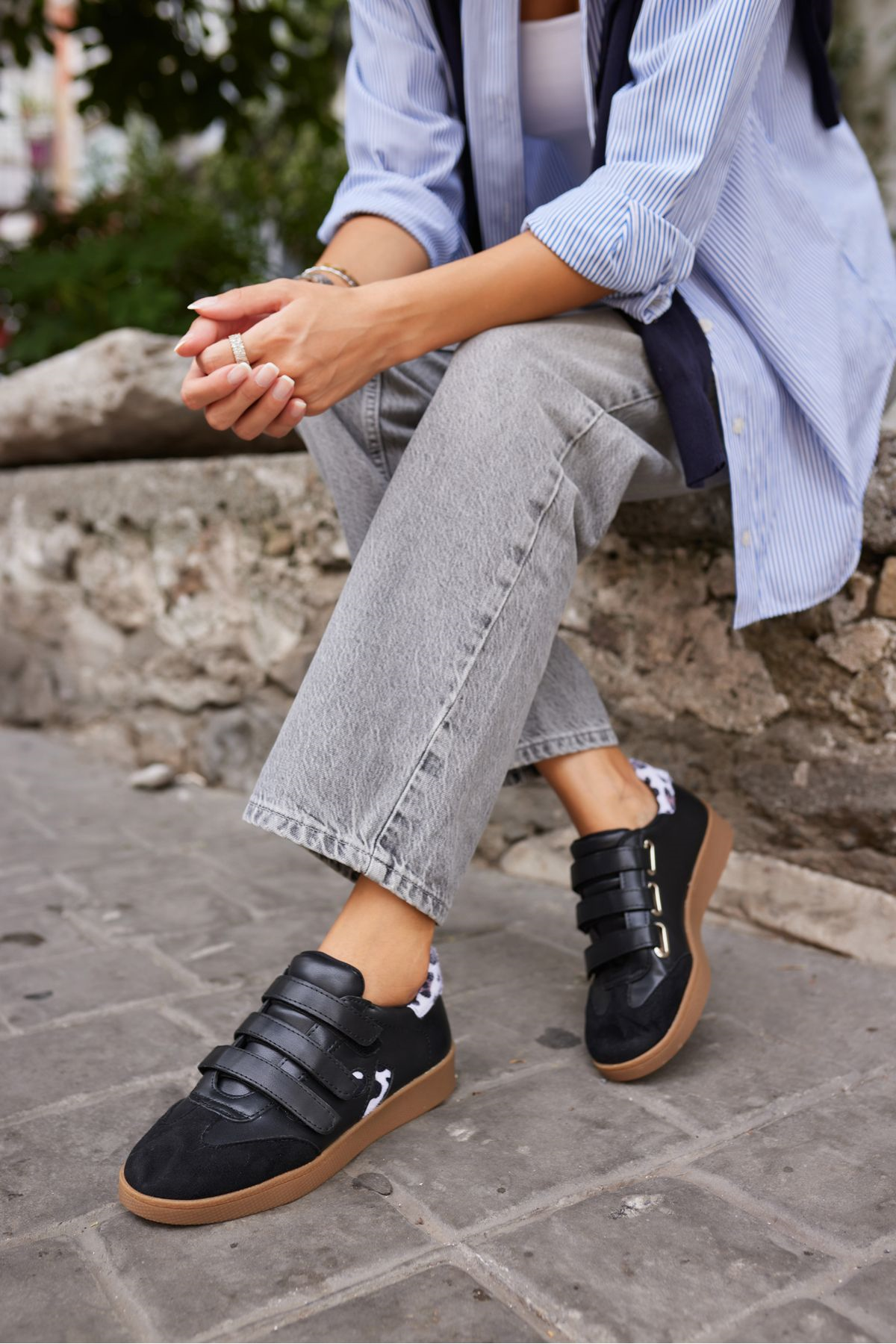 İSABEL KADIN LEOPAR CIRTLI KAUCUK TABANLİ SNEAKER