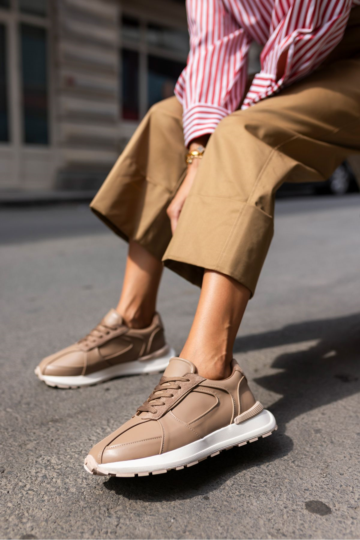 NUNA KADIN VIZON BAGCIKLI SNEAKER