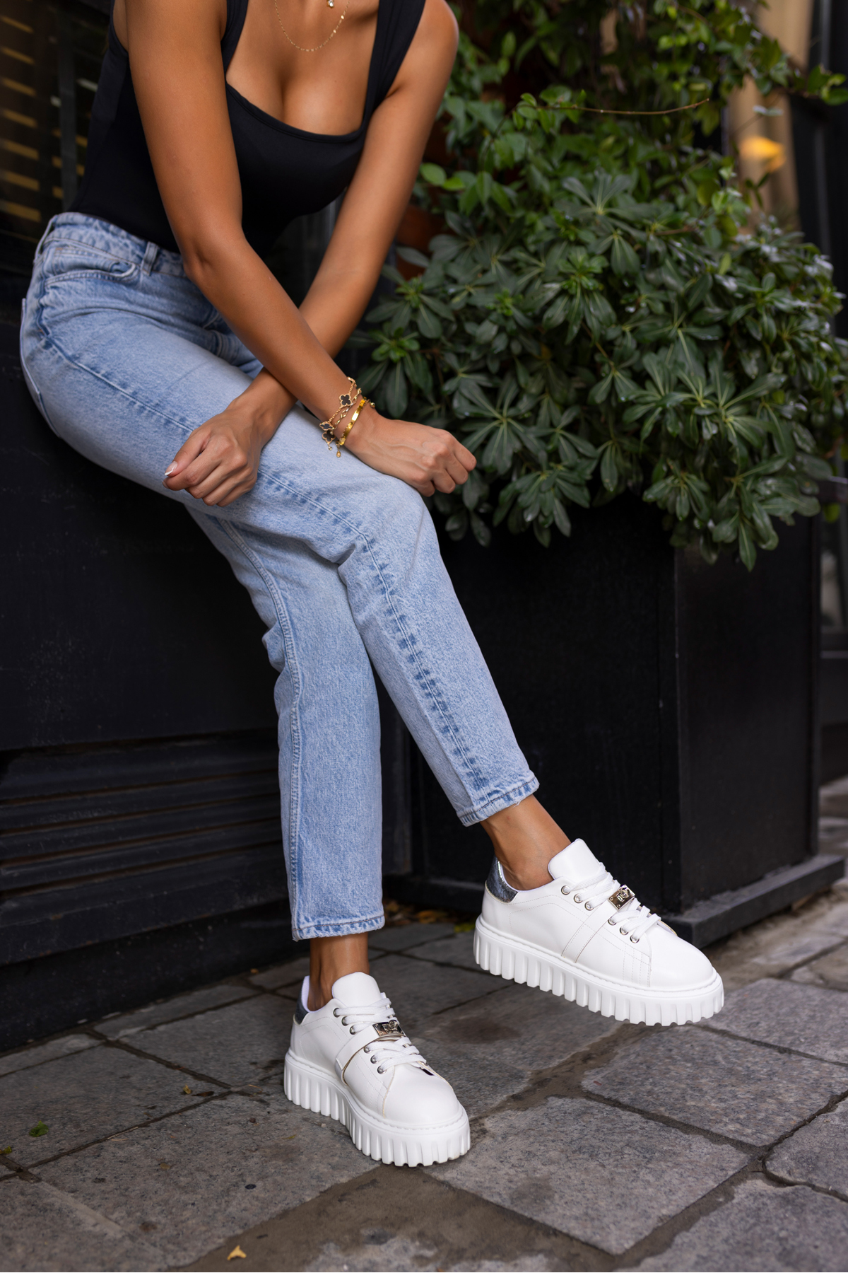 NİGEL KADİN SİYAH TOKA DETAY EVA TABANLİ SNEAKER