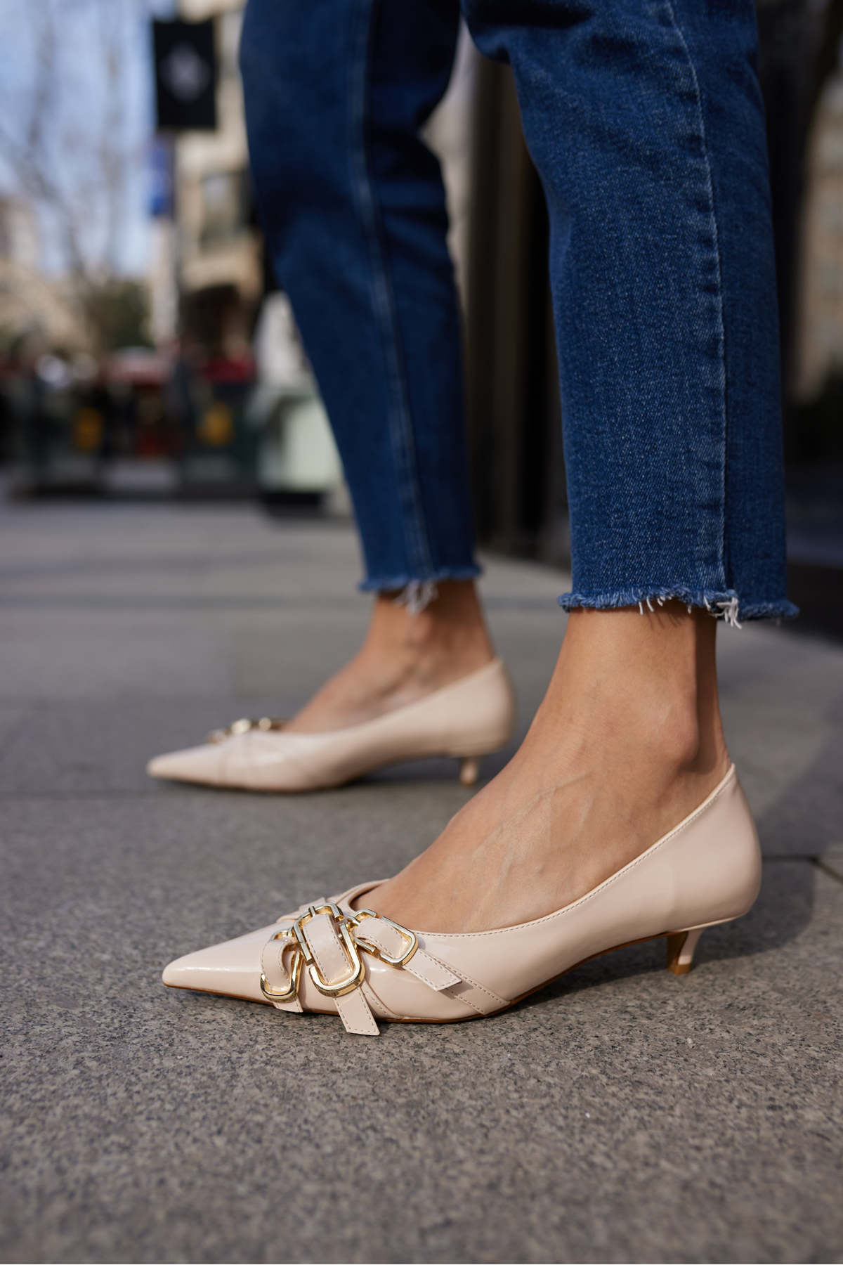 ELEKSI KADİN BEJ RUGAN MİNİ TOPUKLU AYAKKABİ