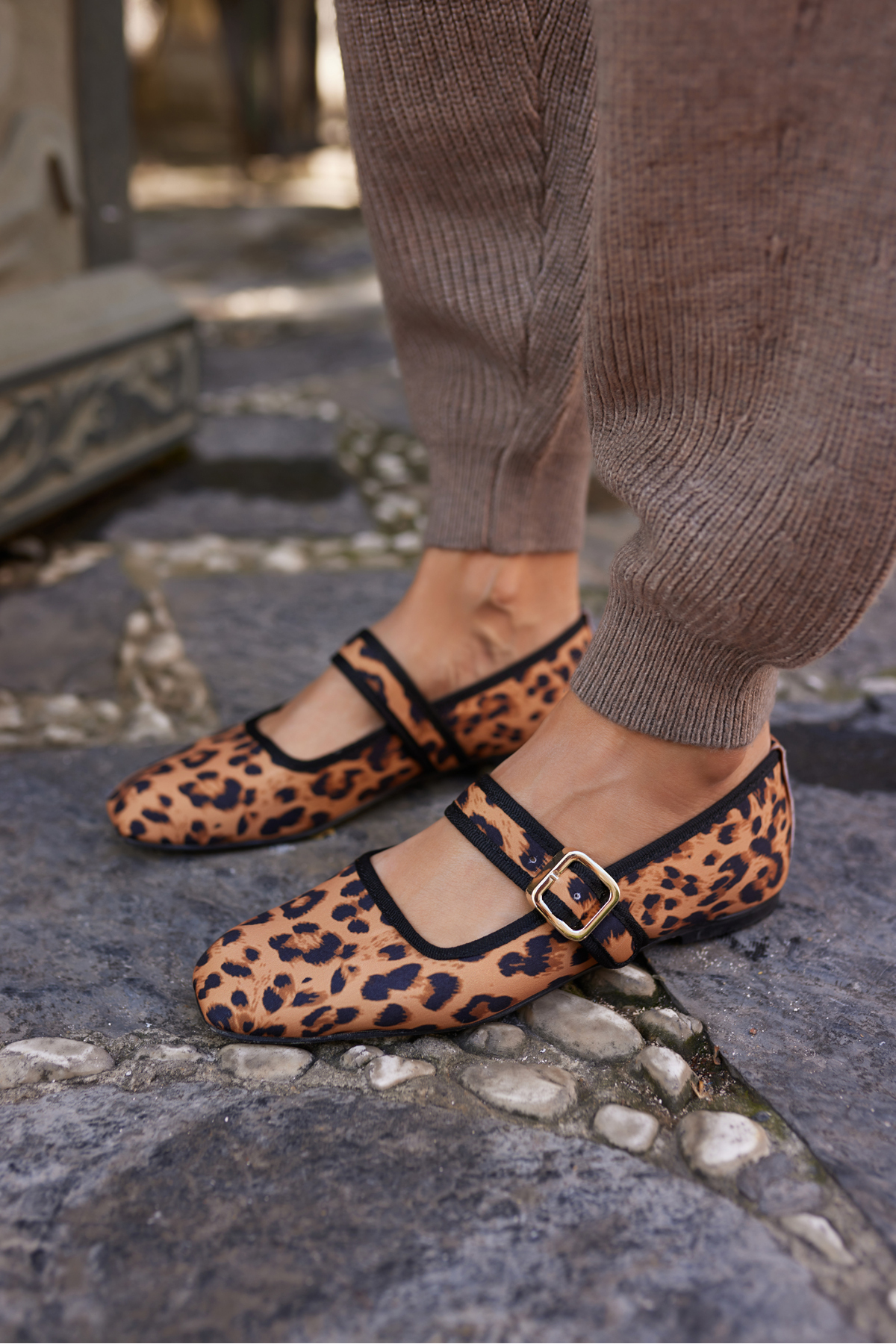 ORTEGA KADIN LEOPAR TOKALİ BABET