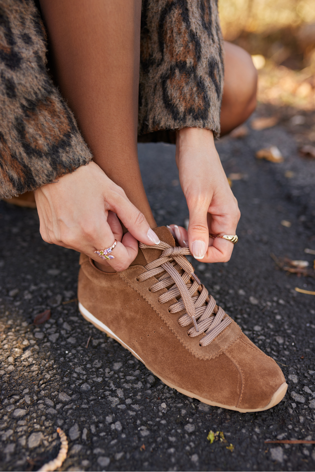 Bosetti Kadın Tutun Taba Gercek Suet Bagcikli Sneaker