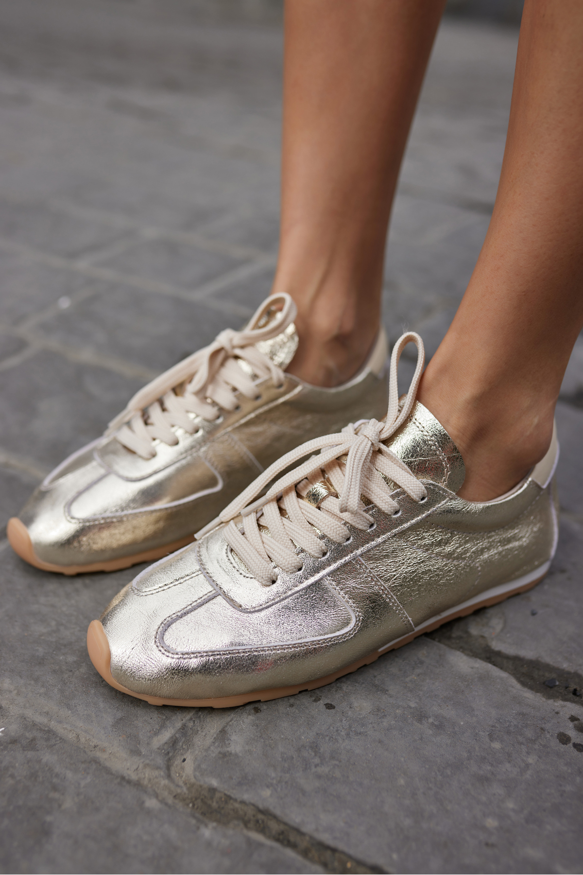 TORES KADIN KAHVERENGİ GERCEK SUET BAGCIKLI SNEAKER