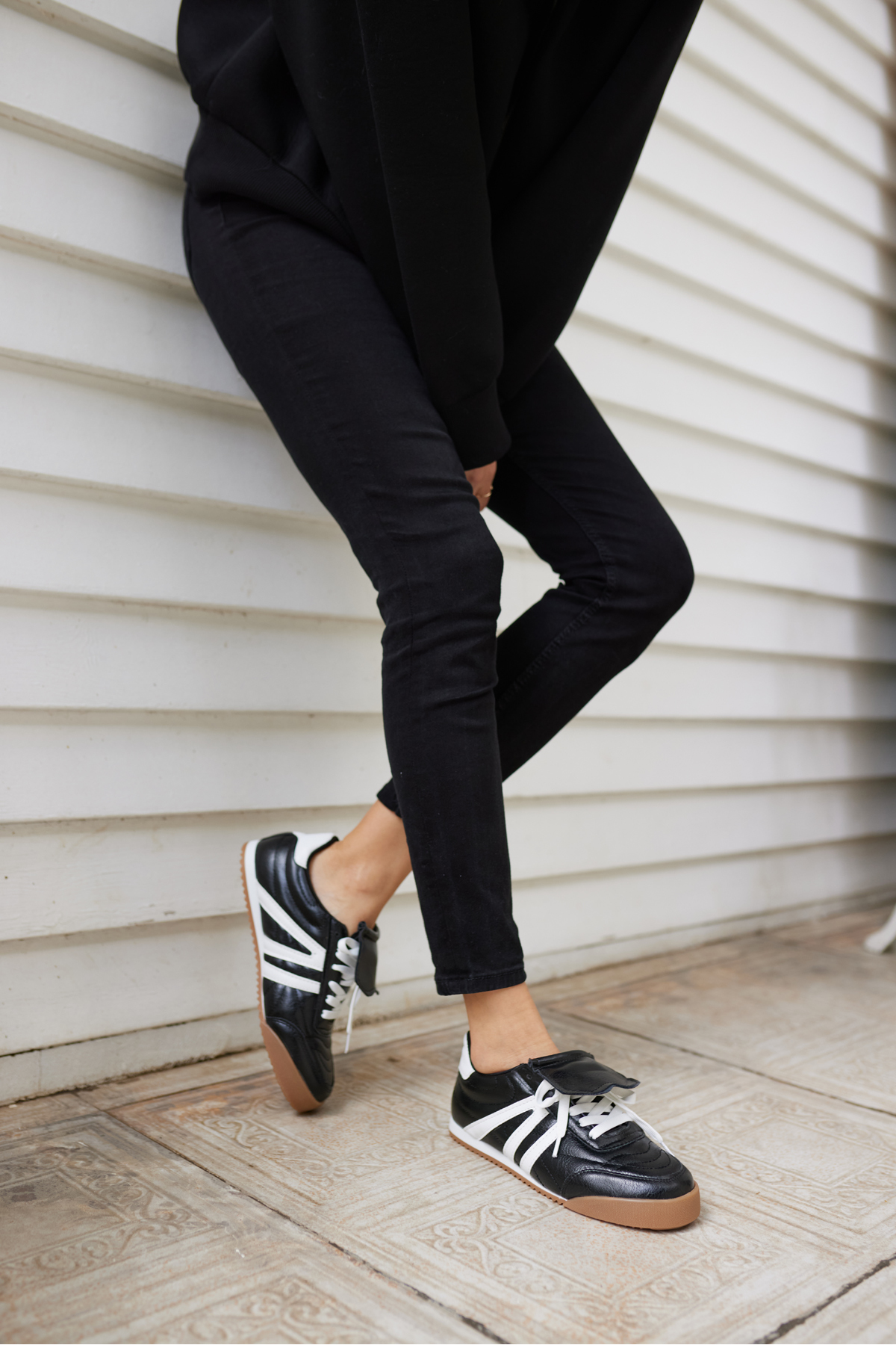 EDUARD KADIN GUMUS DIKISLI BAGCIKLIN SNEAKER