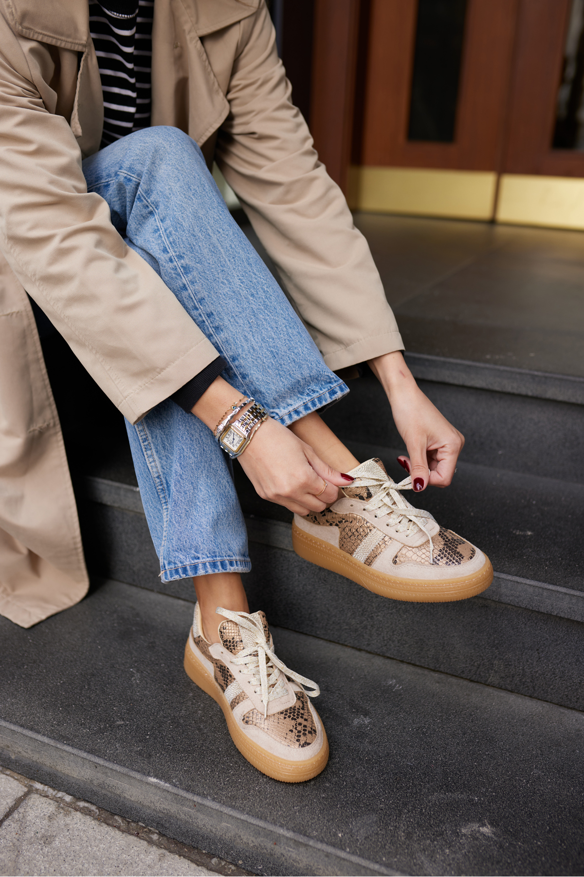 POLLO KADIN GUMUS YILAN MALZEME GARNILI BAGCIKLI SNEAKER